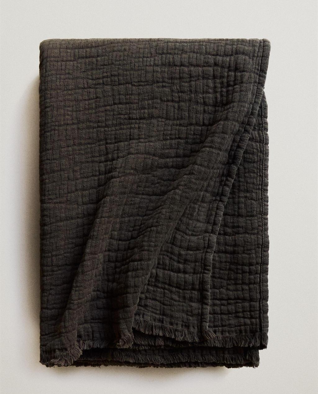 Textured cotton blanket
