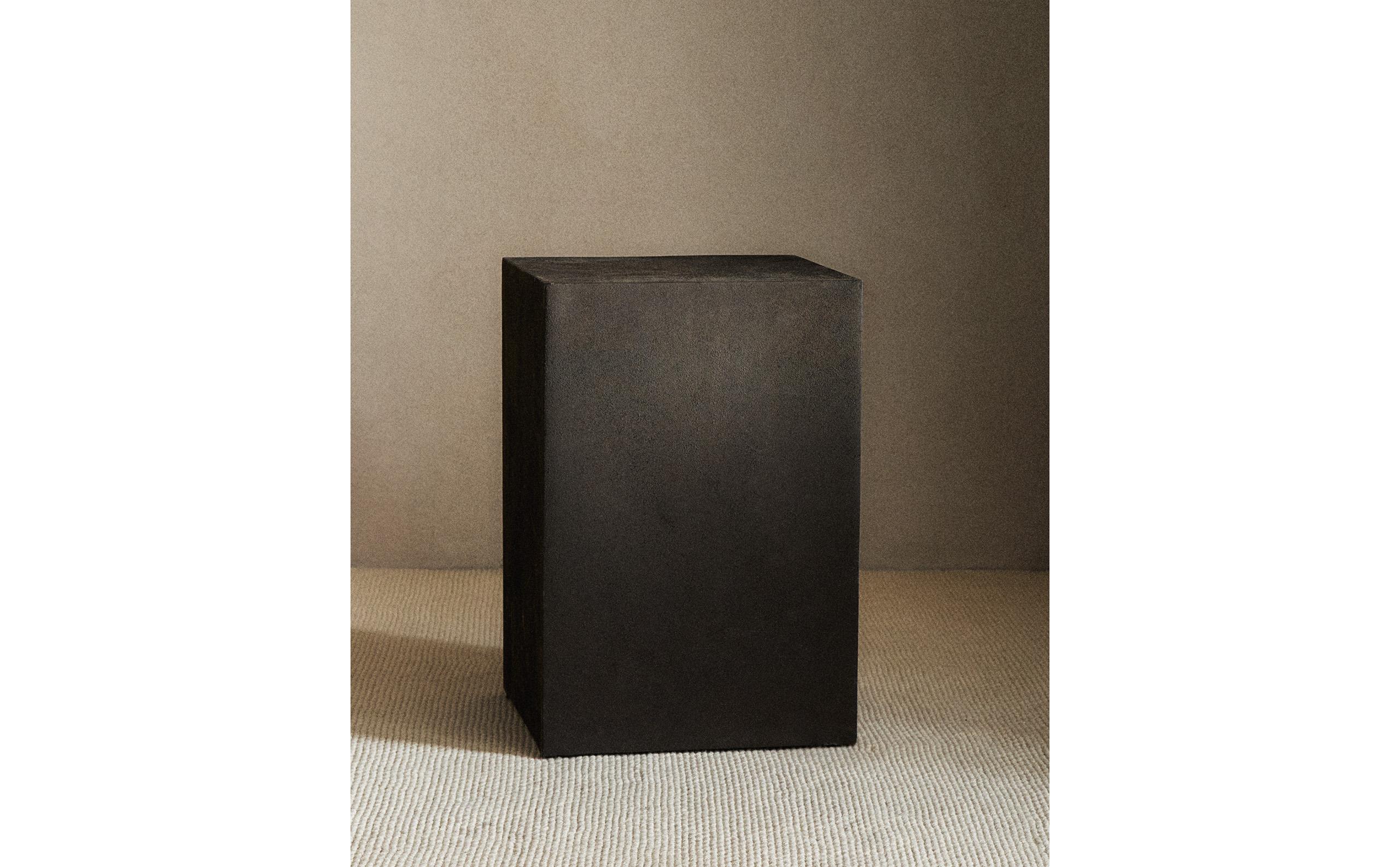 スクエア メタル ベース | Zara Home 日本/Japan