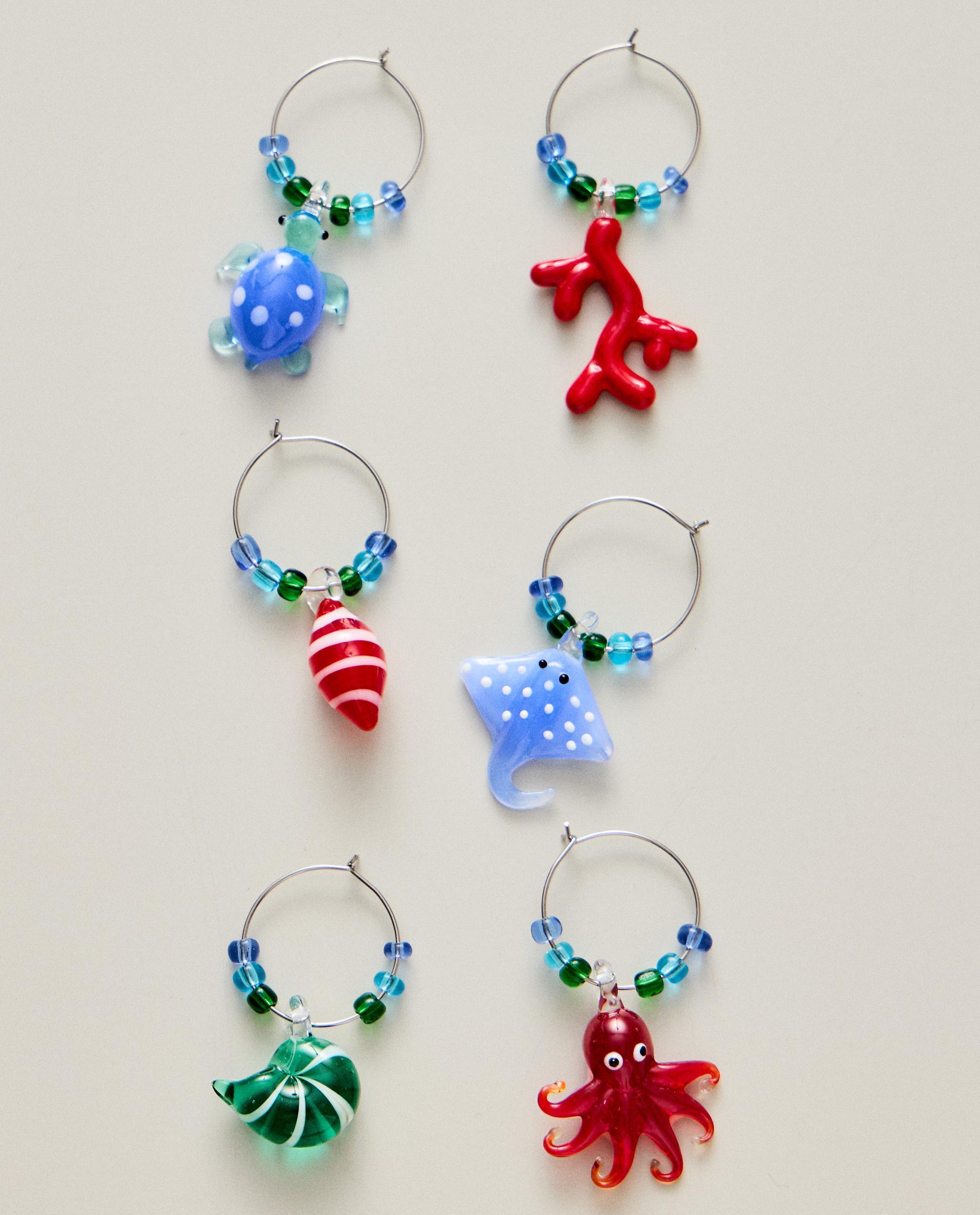 GLASS CHARMS FOR GLASSES (PACK OF 6) product thumbnail 8