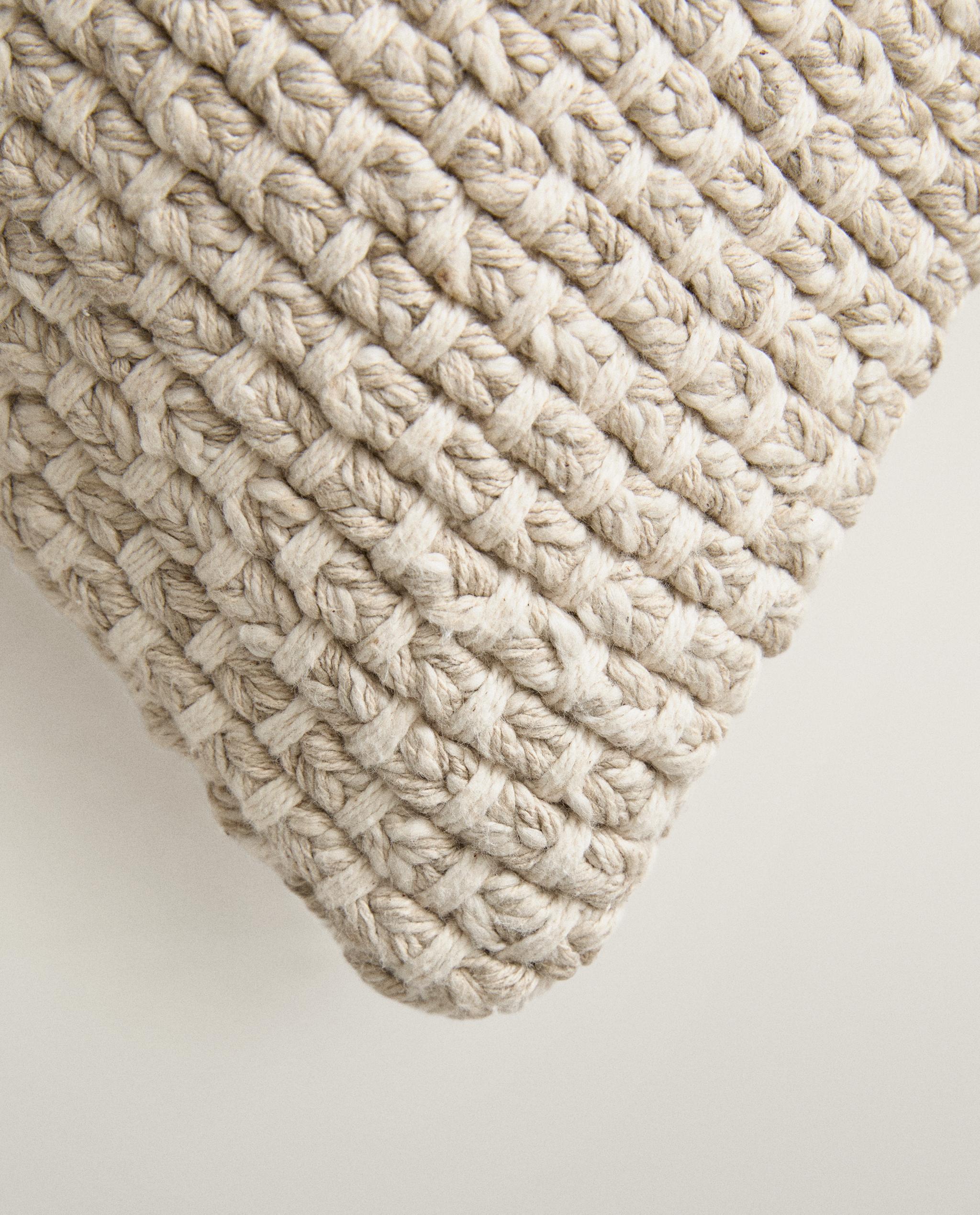 PLAITED CUSHION COVER product thumbnail 9