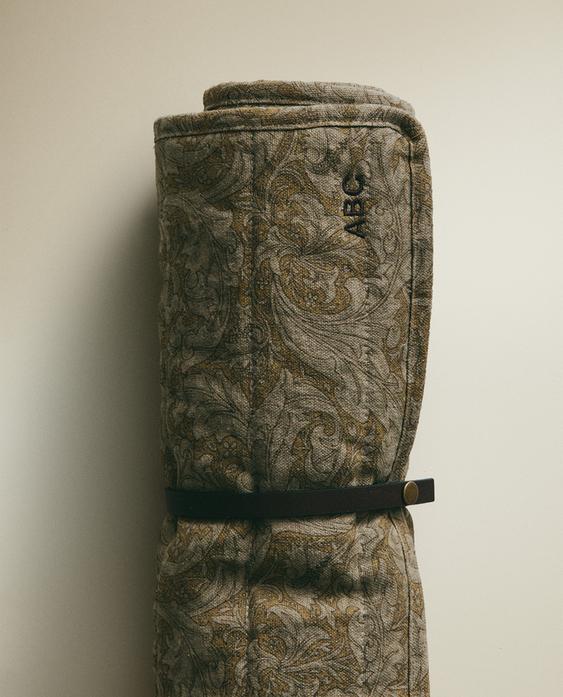 ROLLBARE BODENDECKE FÜR HAUSTIERE MORRIS & CO.