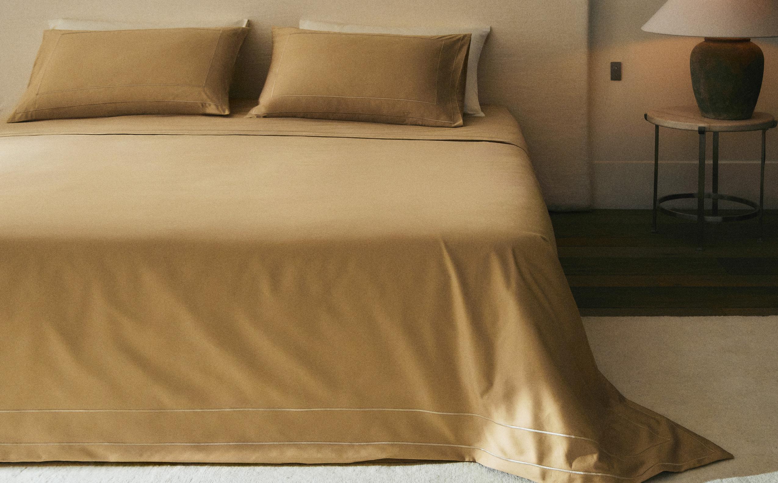 Zara  サテン 掛け布団 カバー 200✖️200cm Zara home サテン 掛け布団 カバー 200✖️200cm