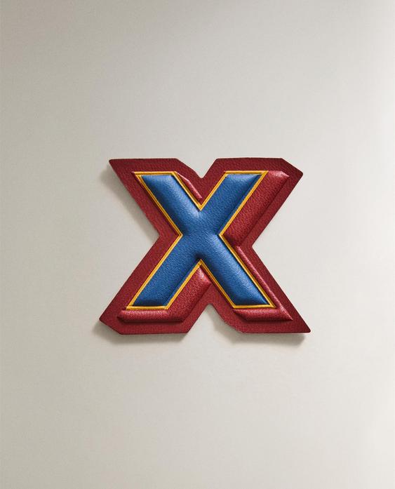 КОЖЕН ПЛАСТЪР С БУКВА „X“