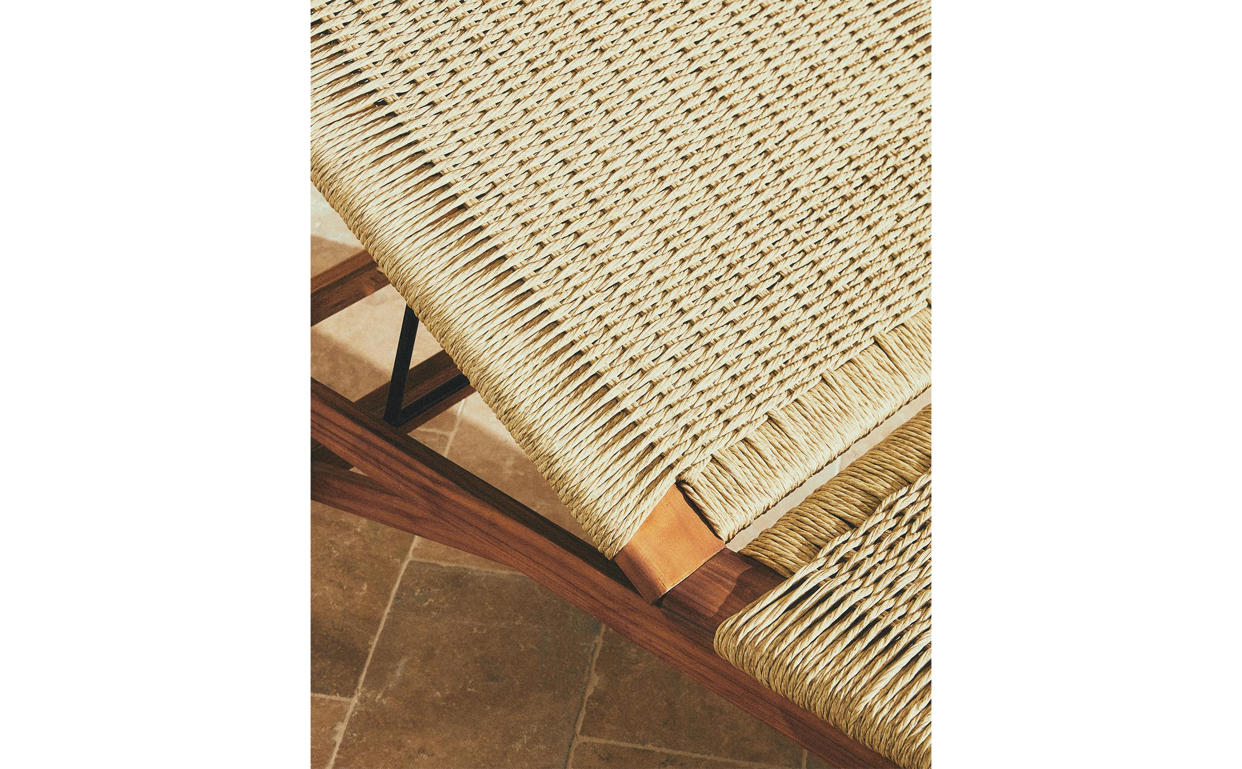 TEAK OUTDOOR LOUNGER
