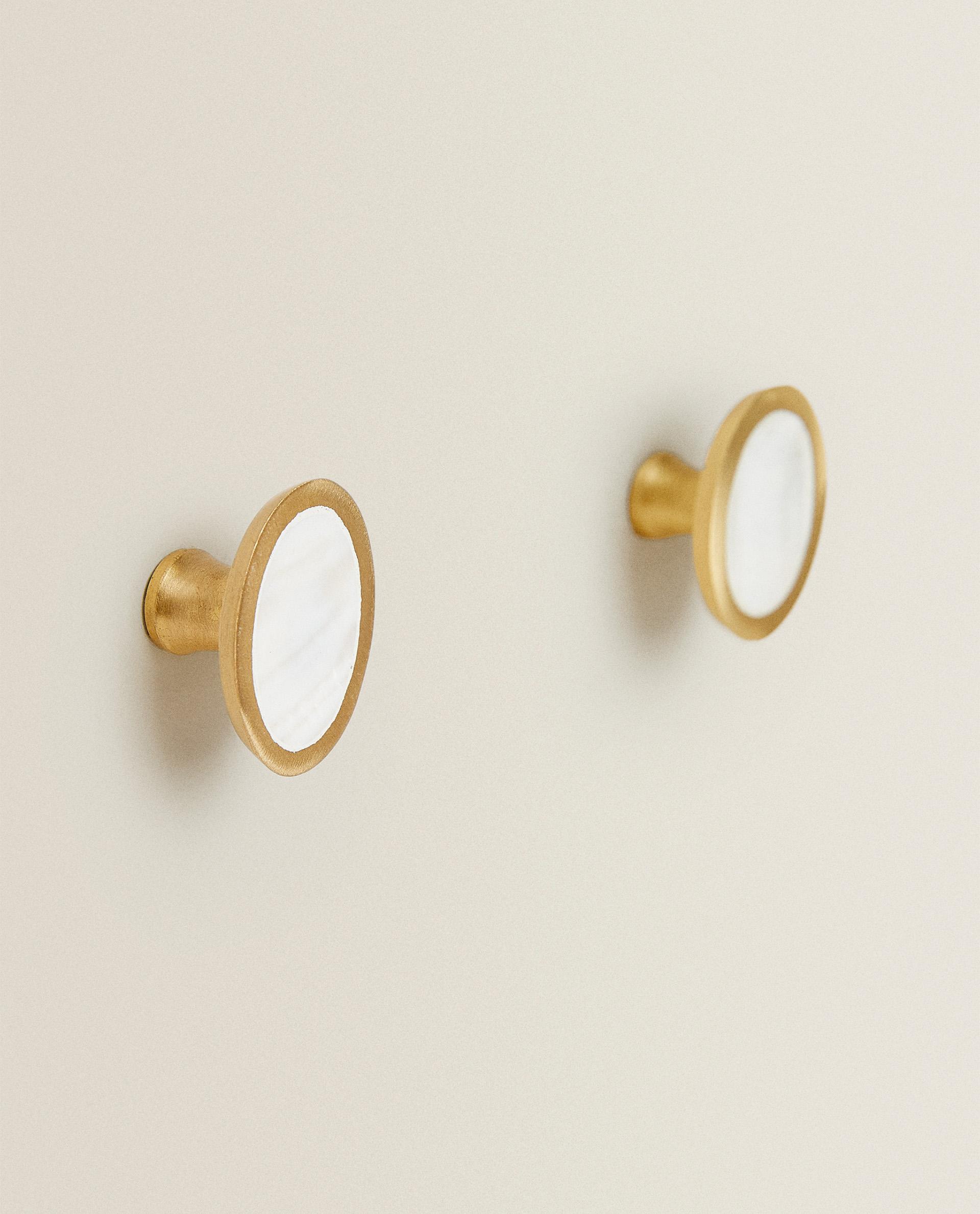 PACK OF OVAL MOTHER-OF-PEARL DOOR KNOBS (PACK OF 2) product thumbnail 4
