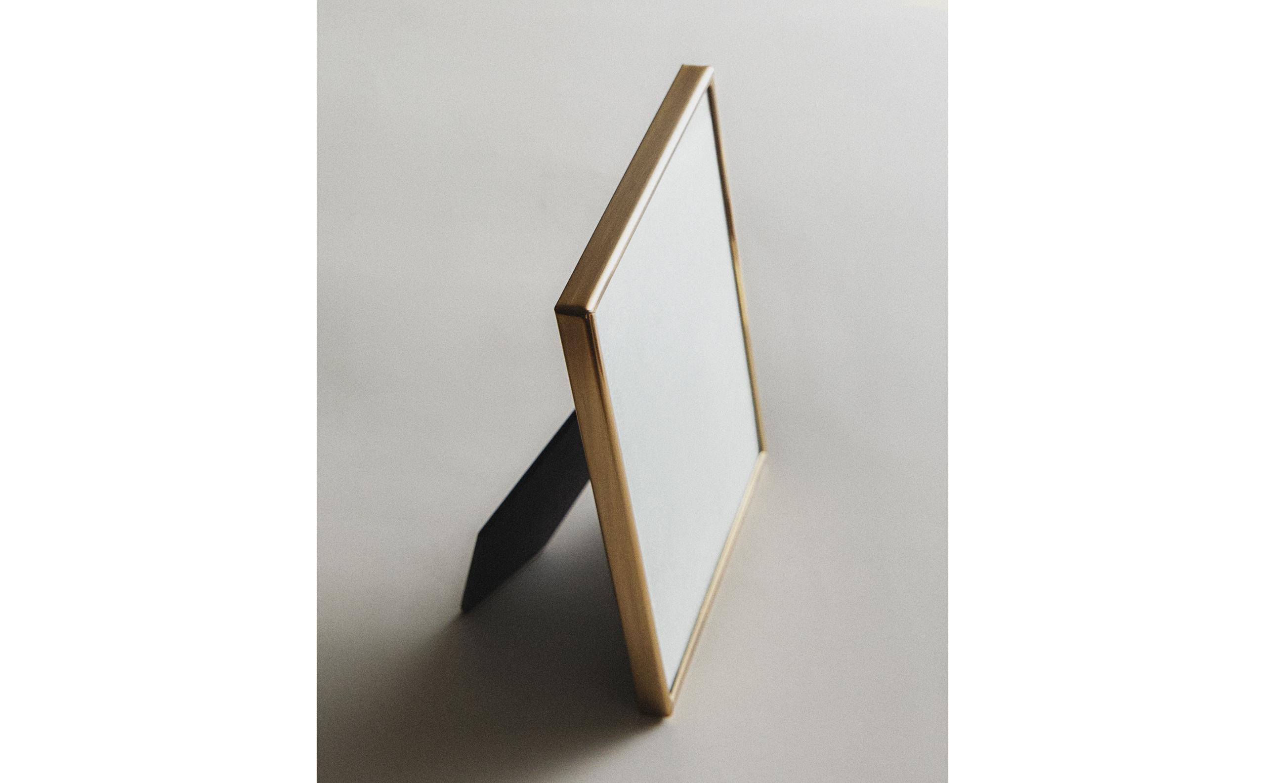 ゴールド メタルフォトフレーム | Zara Home 日本/Japan