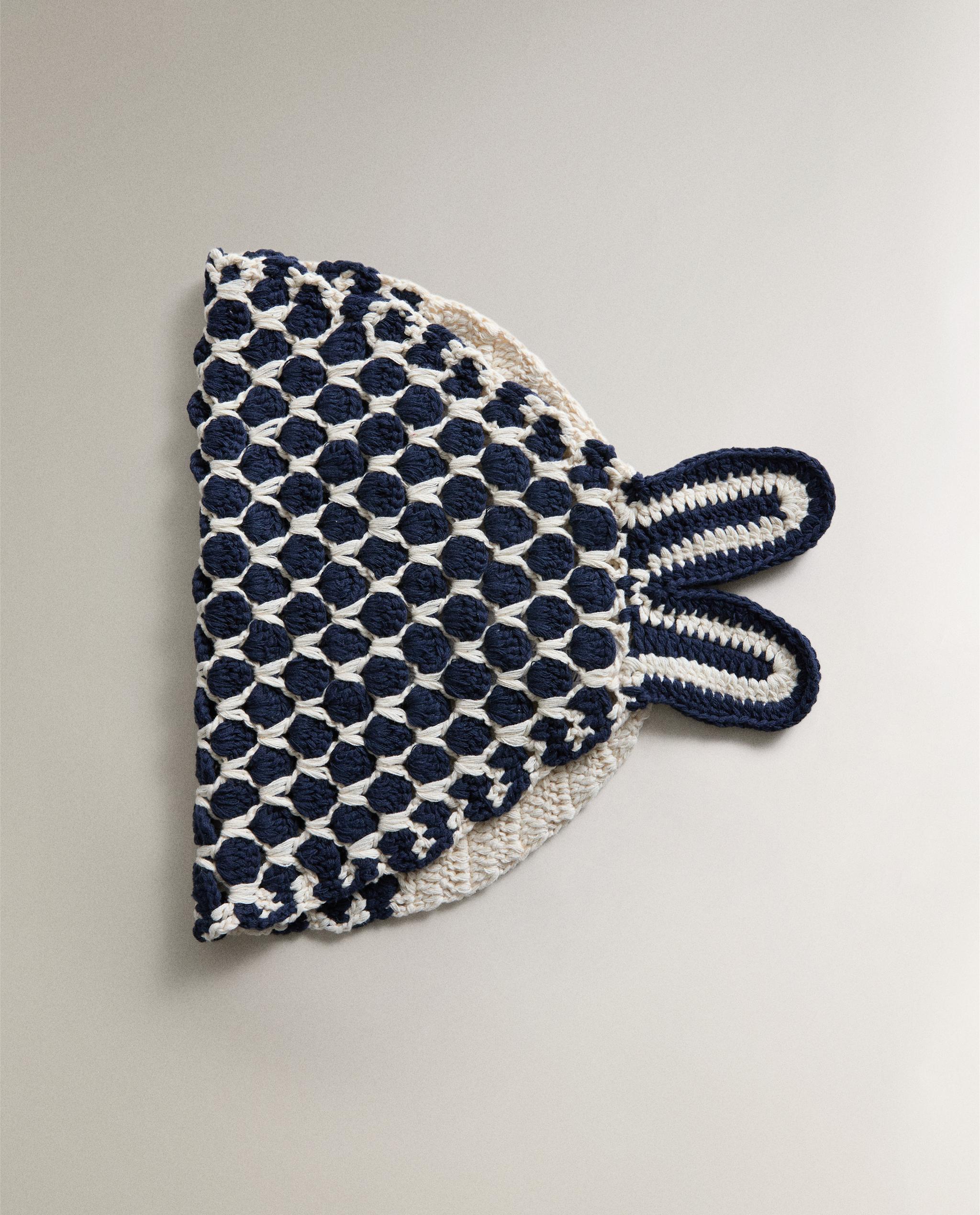 QUILTED FISH PLACEMAT product thumbnail 10