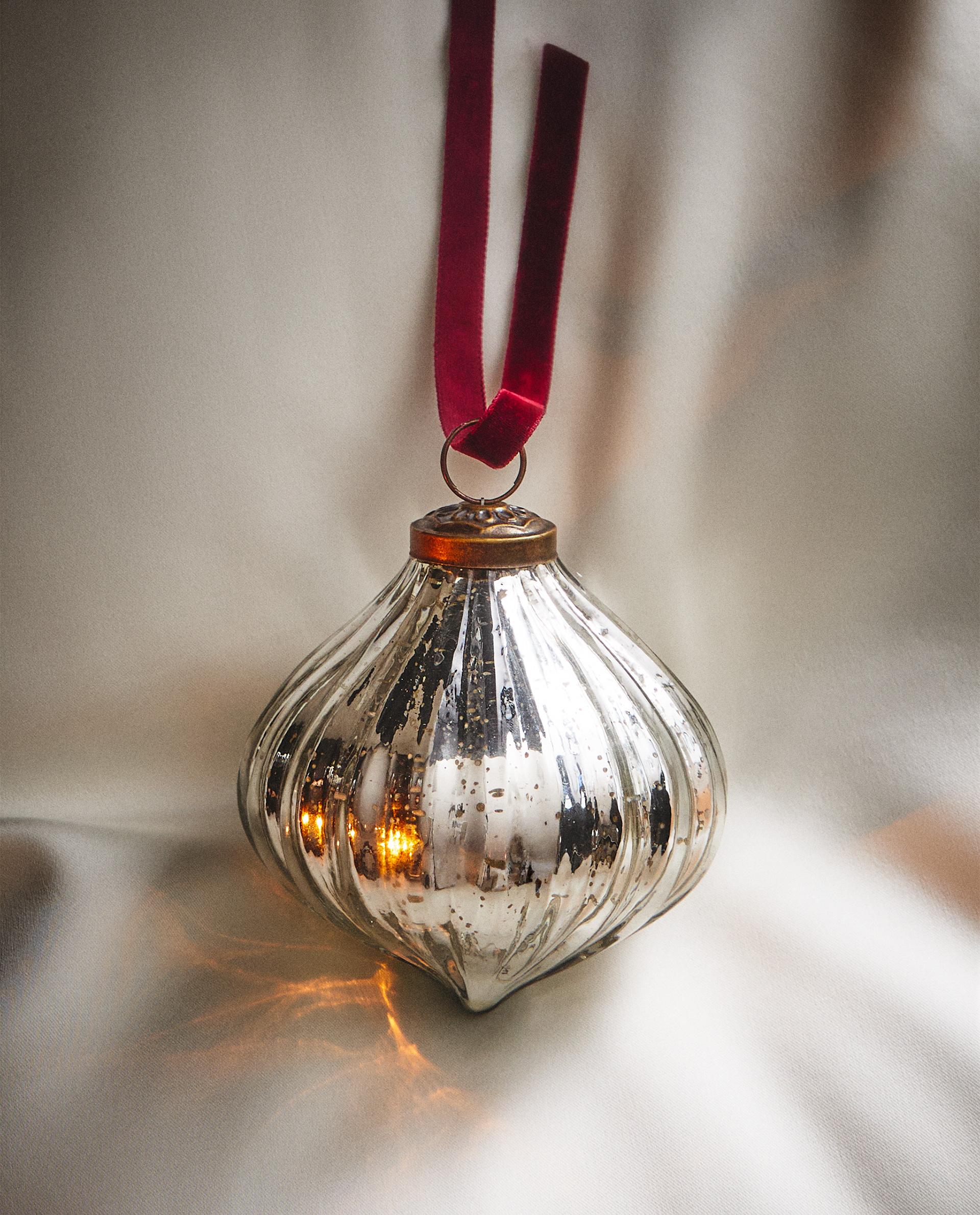 ダイヤレリーフ ストライプ クリスマスツリーオーナメント | Zara Home