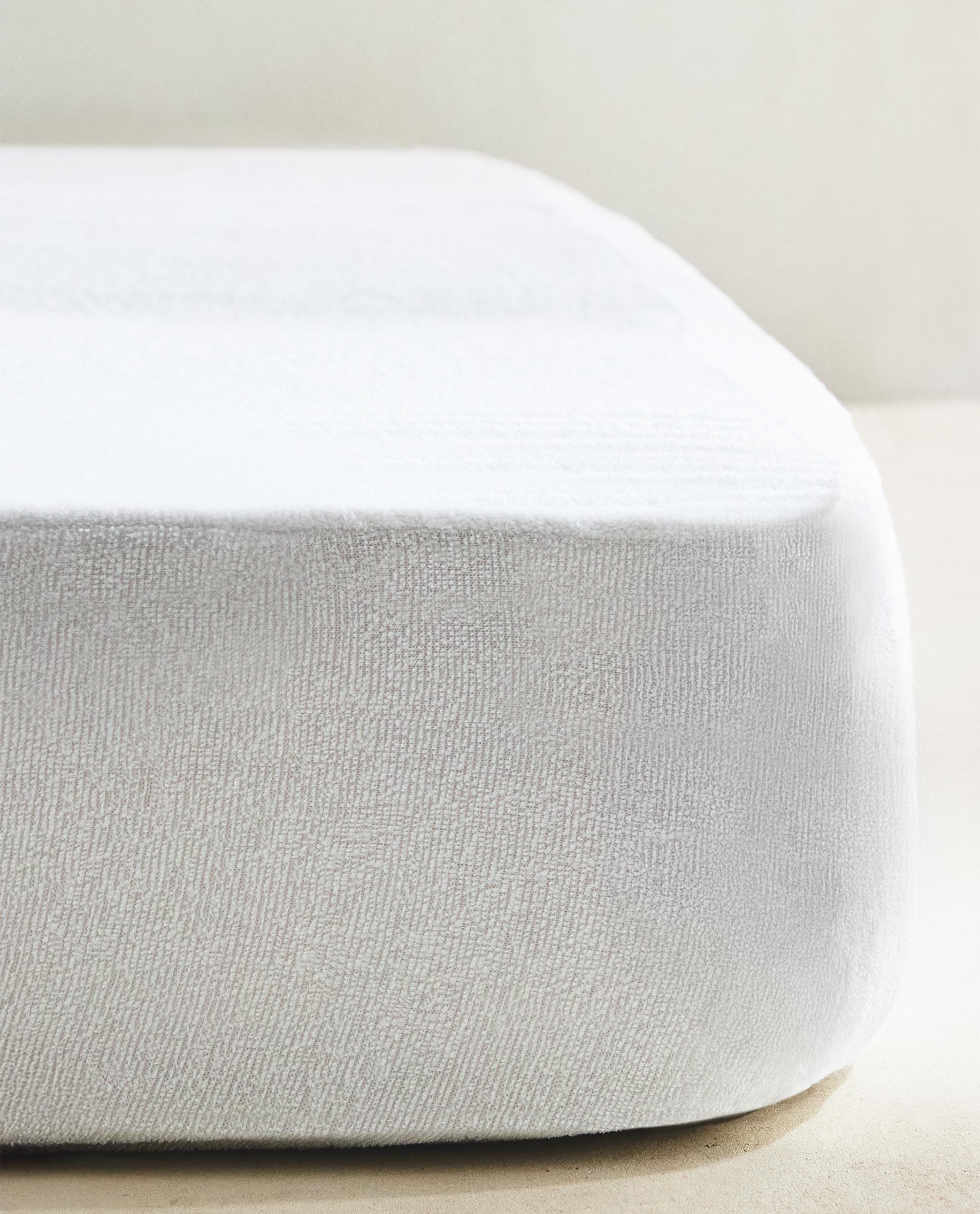 WATERPROOF COTTON TERRY MATTRESS PROTECTOR