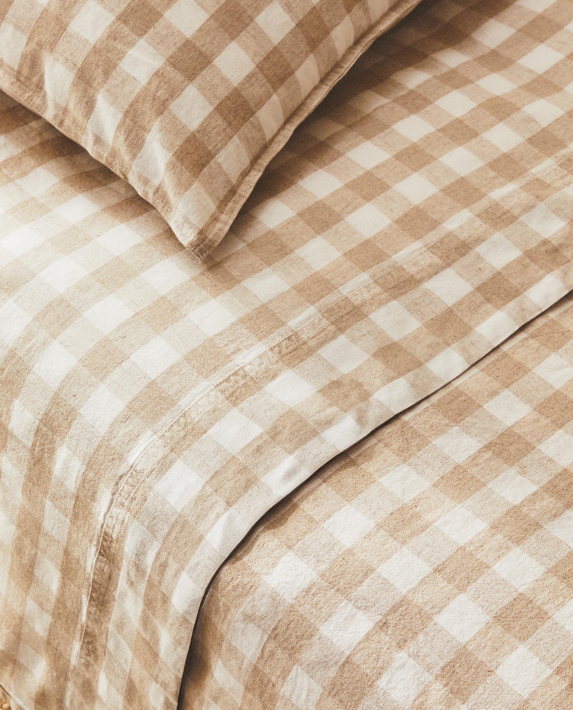 شرشف علوي بتصميم مربعات Zara Home Lebanon