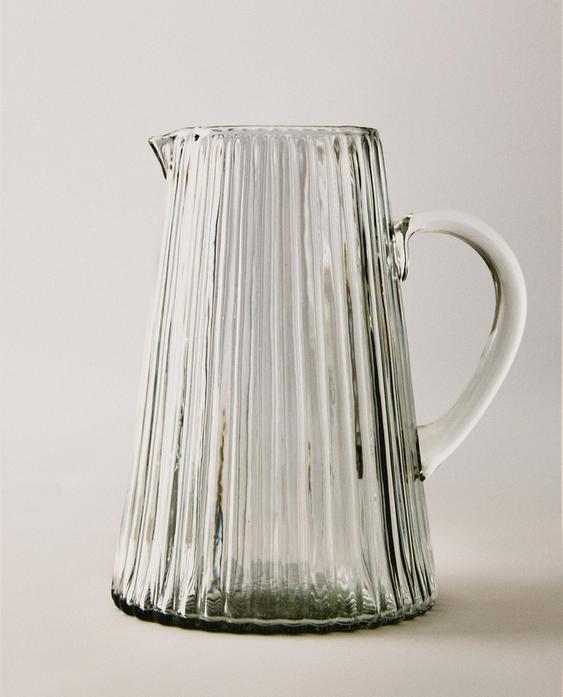 FACETED RAISED DESIGN GLASS PITCHER FACETED RAISED DESIGN GLASS PITCHER