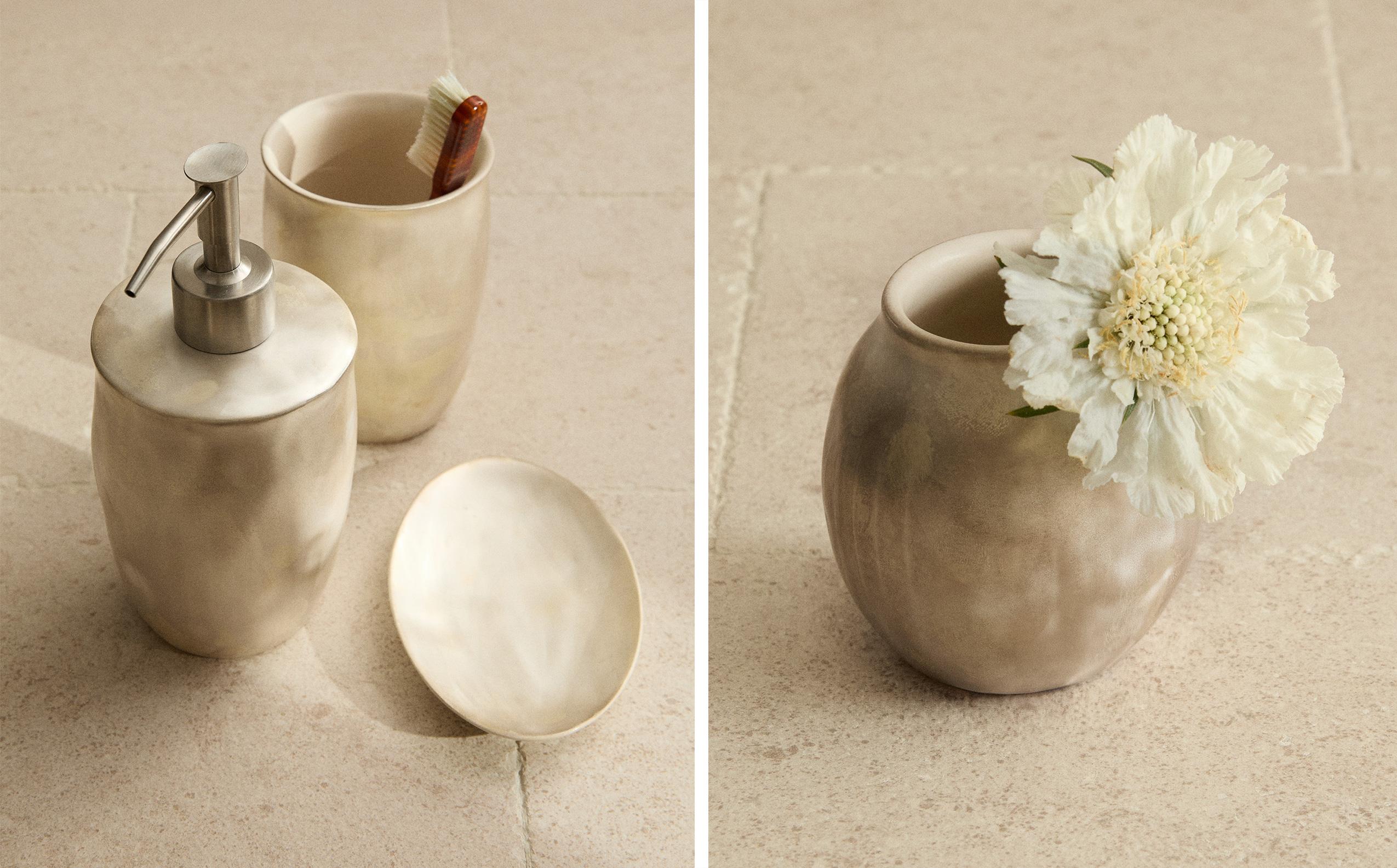 SILVER BATHROOM SET
