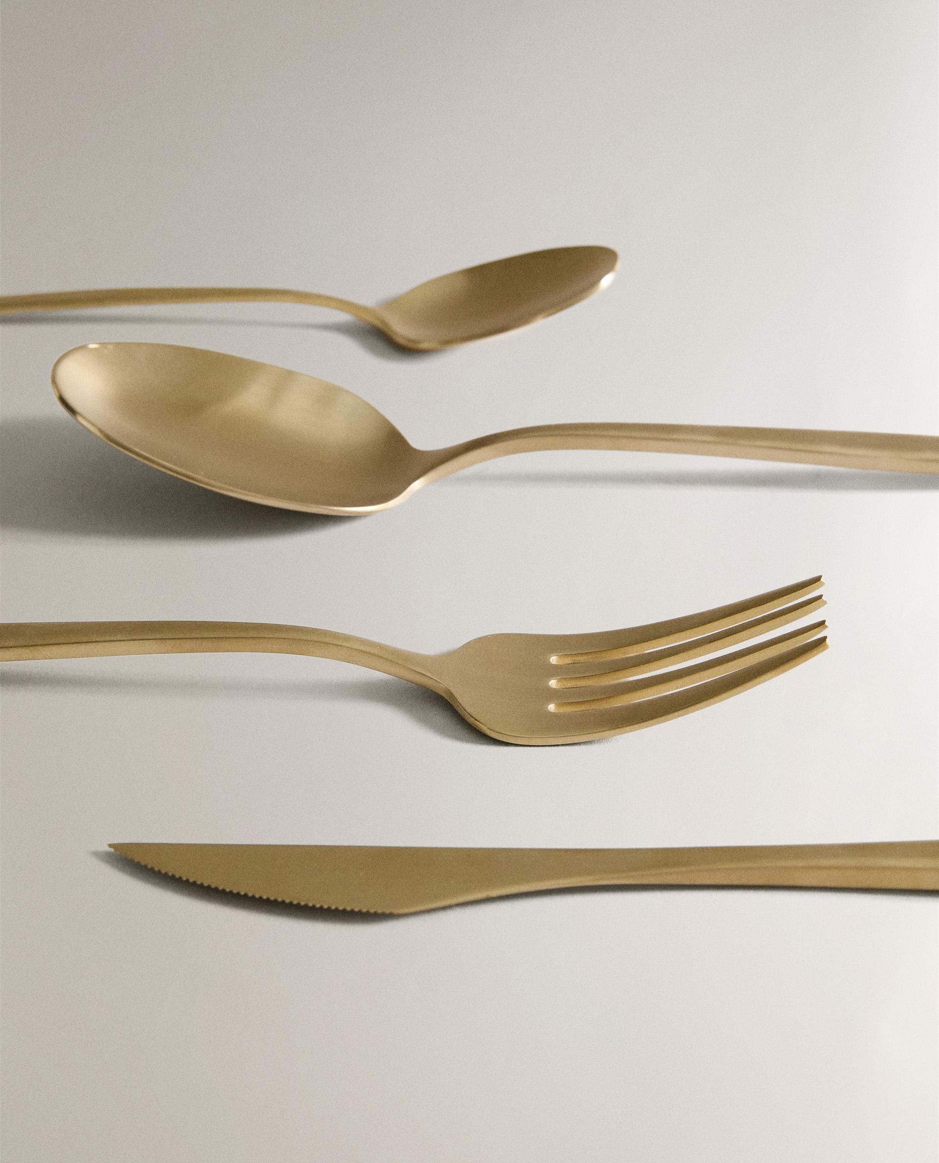 4-PIECE CUTLERY SET WITH THIN HANDLE product thumbnail 4