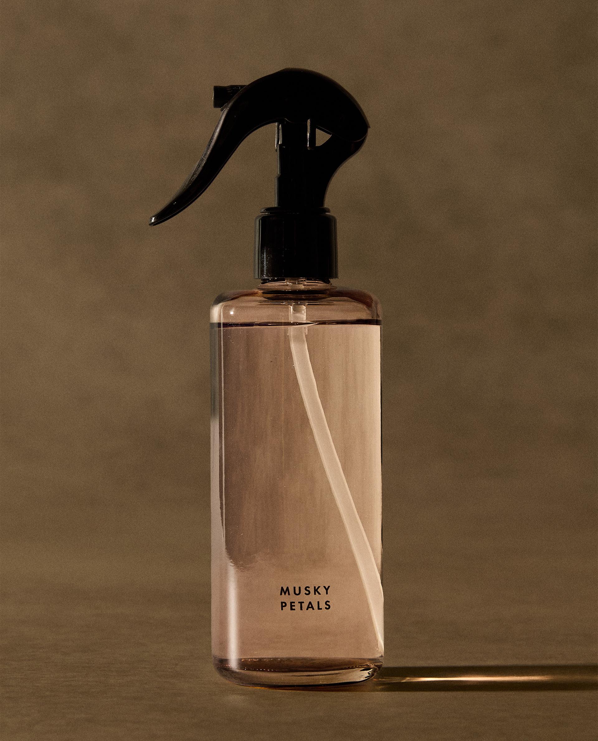 (200 ML) PURŠKIAMAS ORO GAIVIKLIS „MUSKY PETALS“