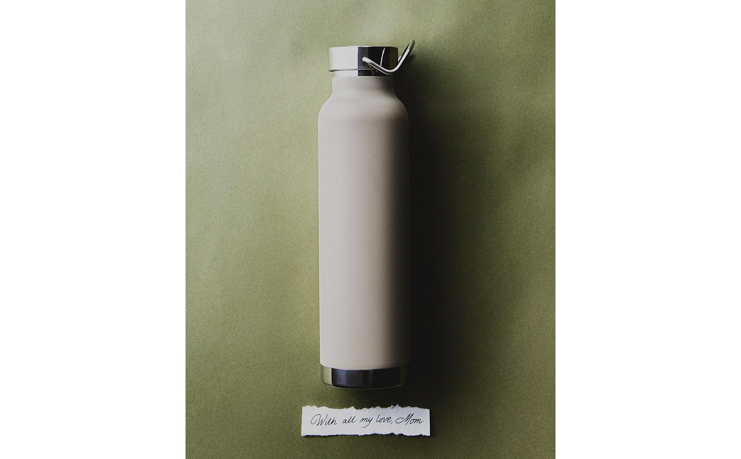 LACQUERED STAINLESS STEEL BOTTLE product thumbnail 19