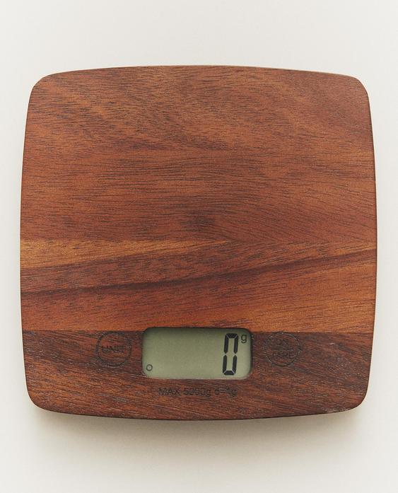 WOODEN KITCHEN SCALE