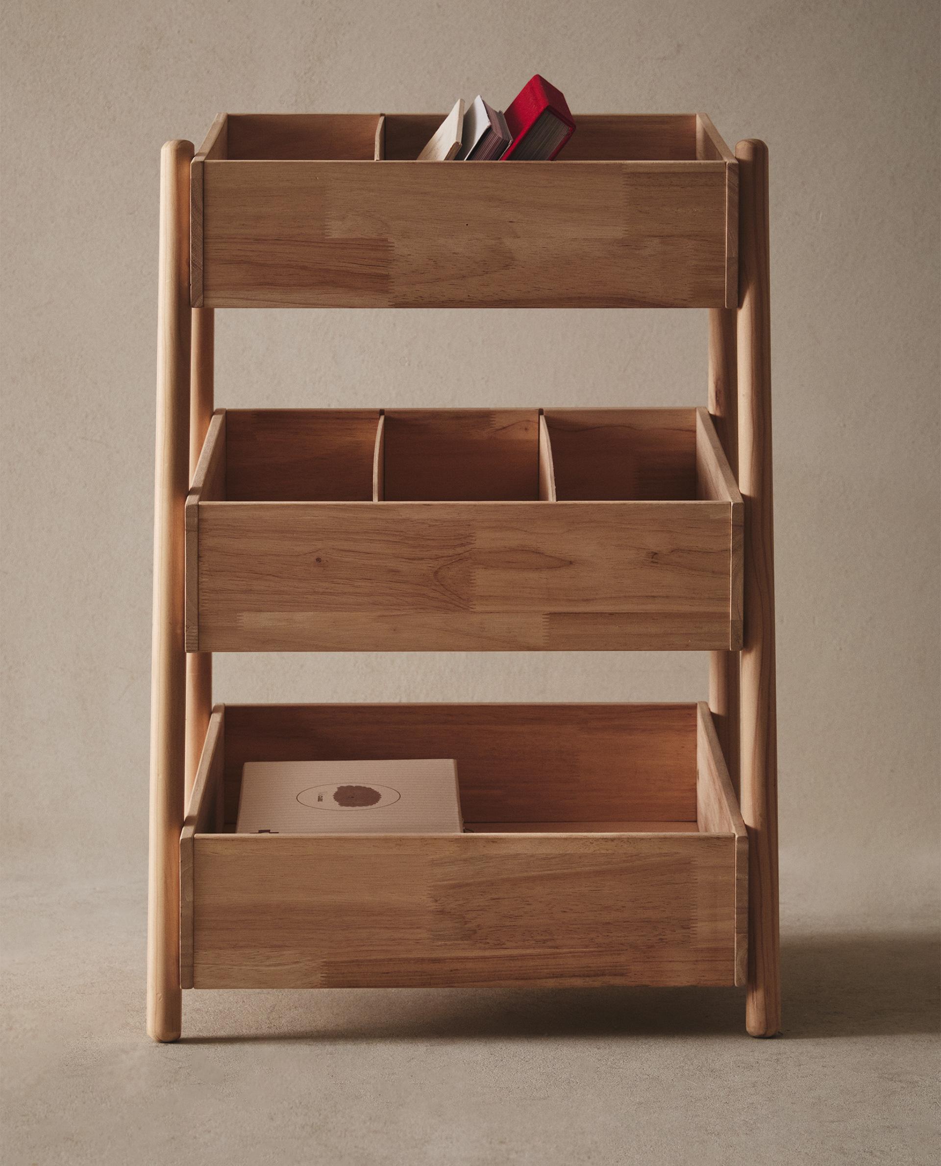 KIDS’ SHELVES WITH DRAWERS KIDS’ SHELVES WITH DRAWERS