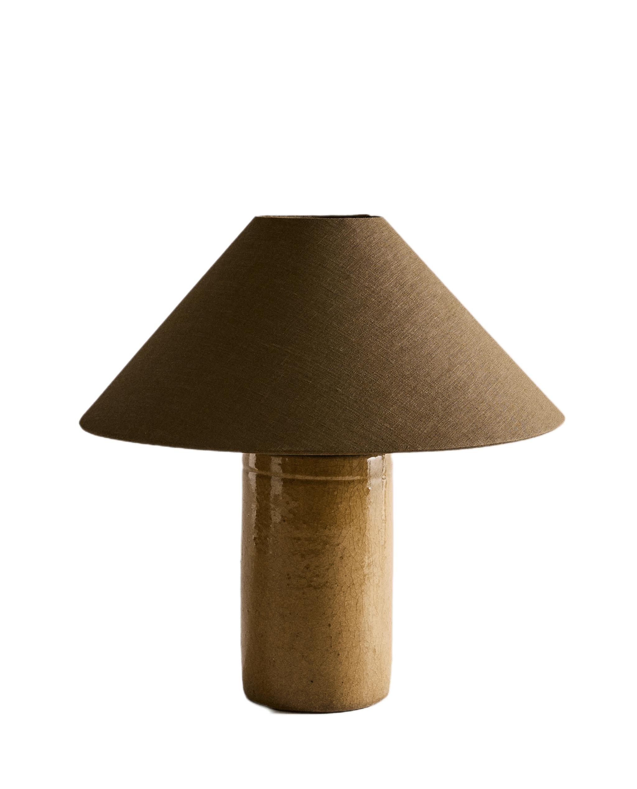 TABLE LAMP WITH STONEWARE BASE product thumbnail 3