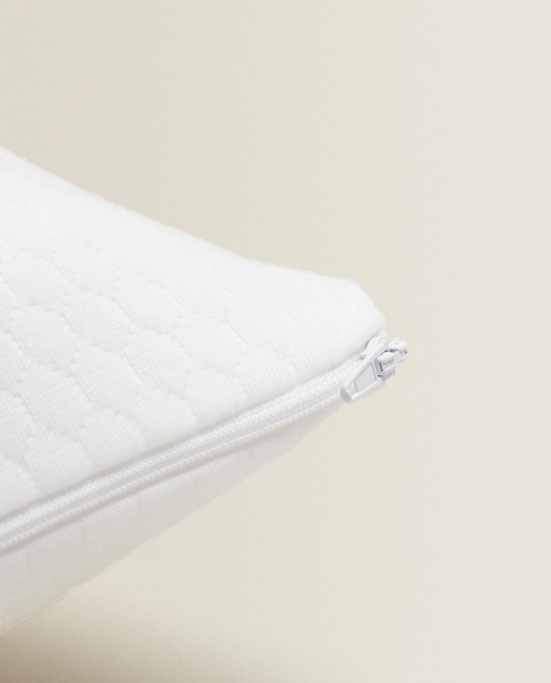 VISCOELASTIC FLAKES PILLOW