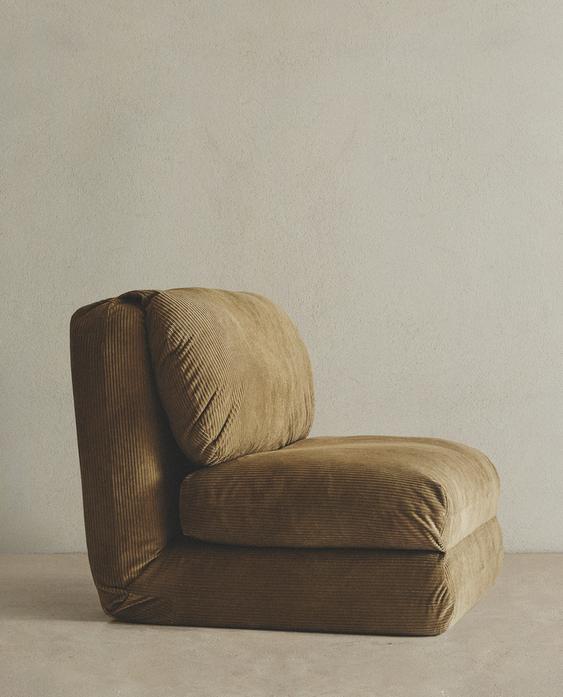 FOLDING CORDUROY CHAIR
