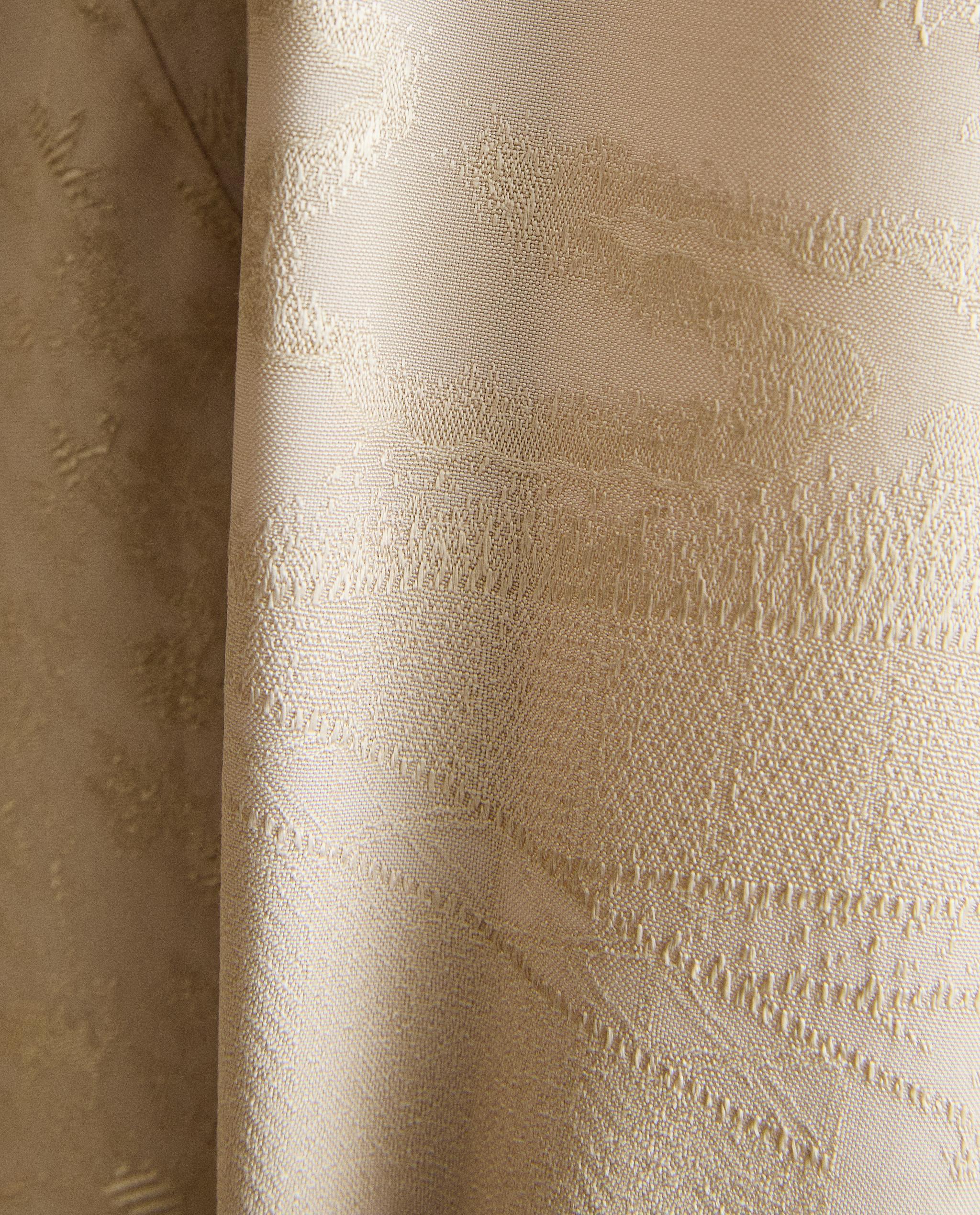 JACQUARD DRESSING GOWN product thumbnail 5