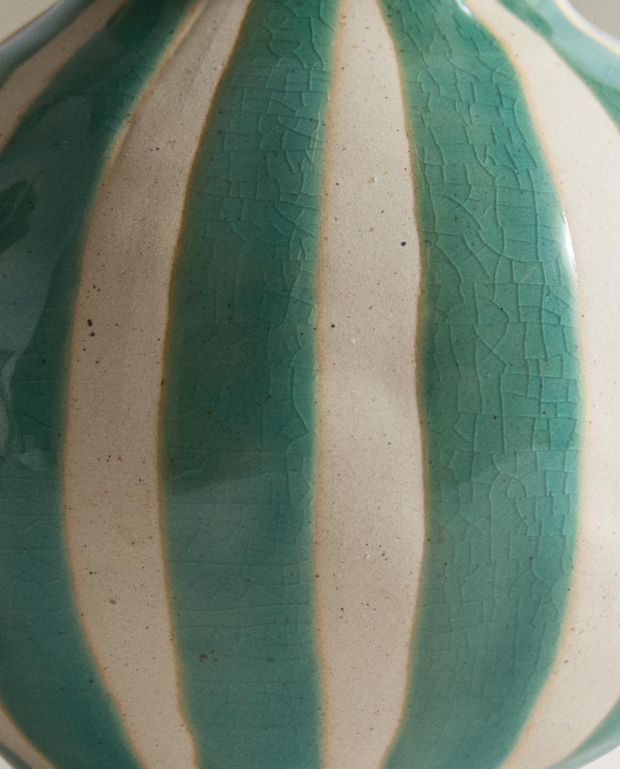 IRREGULAR DECORATIVE CERAMIC VASE product thumbnail 4