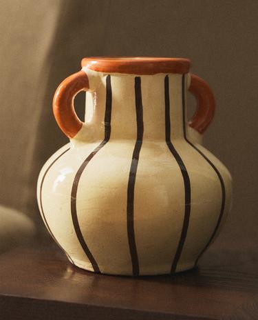 CERAMIC VASE WITH HANDLES