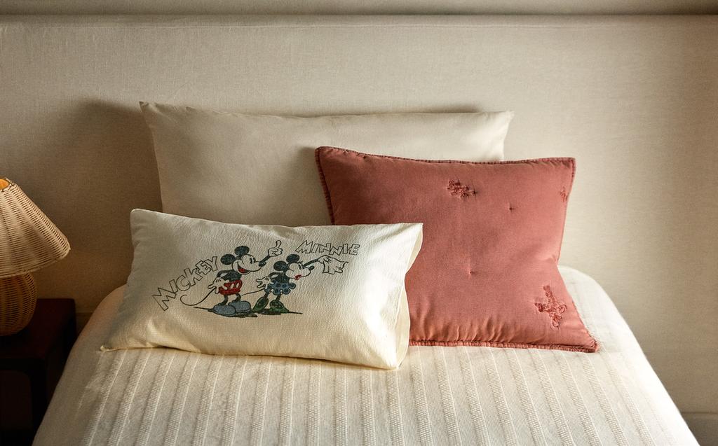 شرشف مخطط بارز الملمس للأطفال