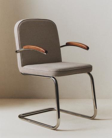VINTAGE CHROME CHAIR