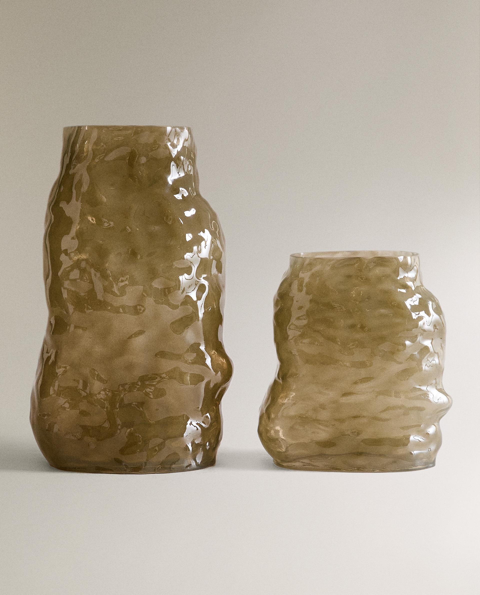 IRREGULAR GLASS VASE