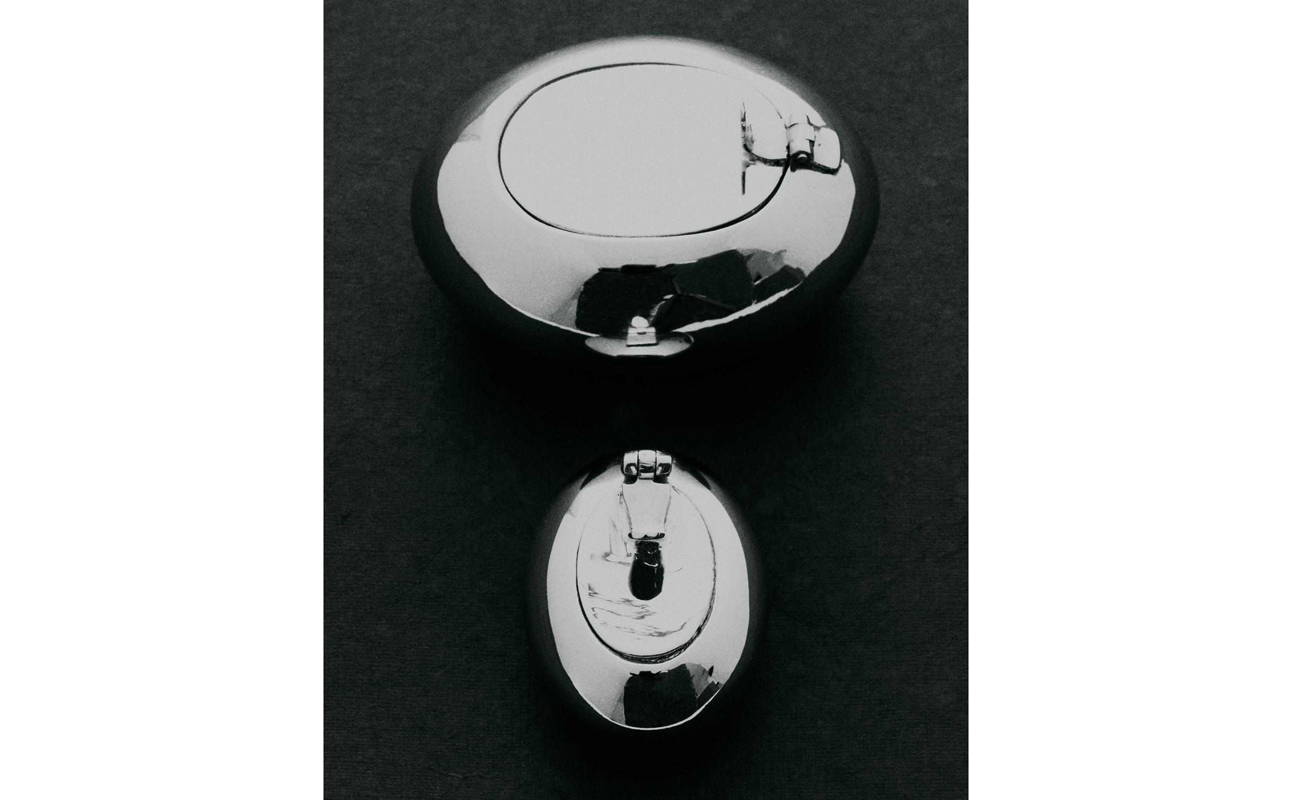 CHROME ASHTRAY product thumbnail 10