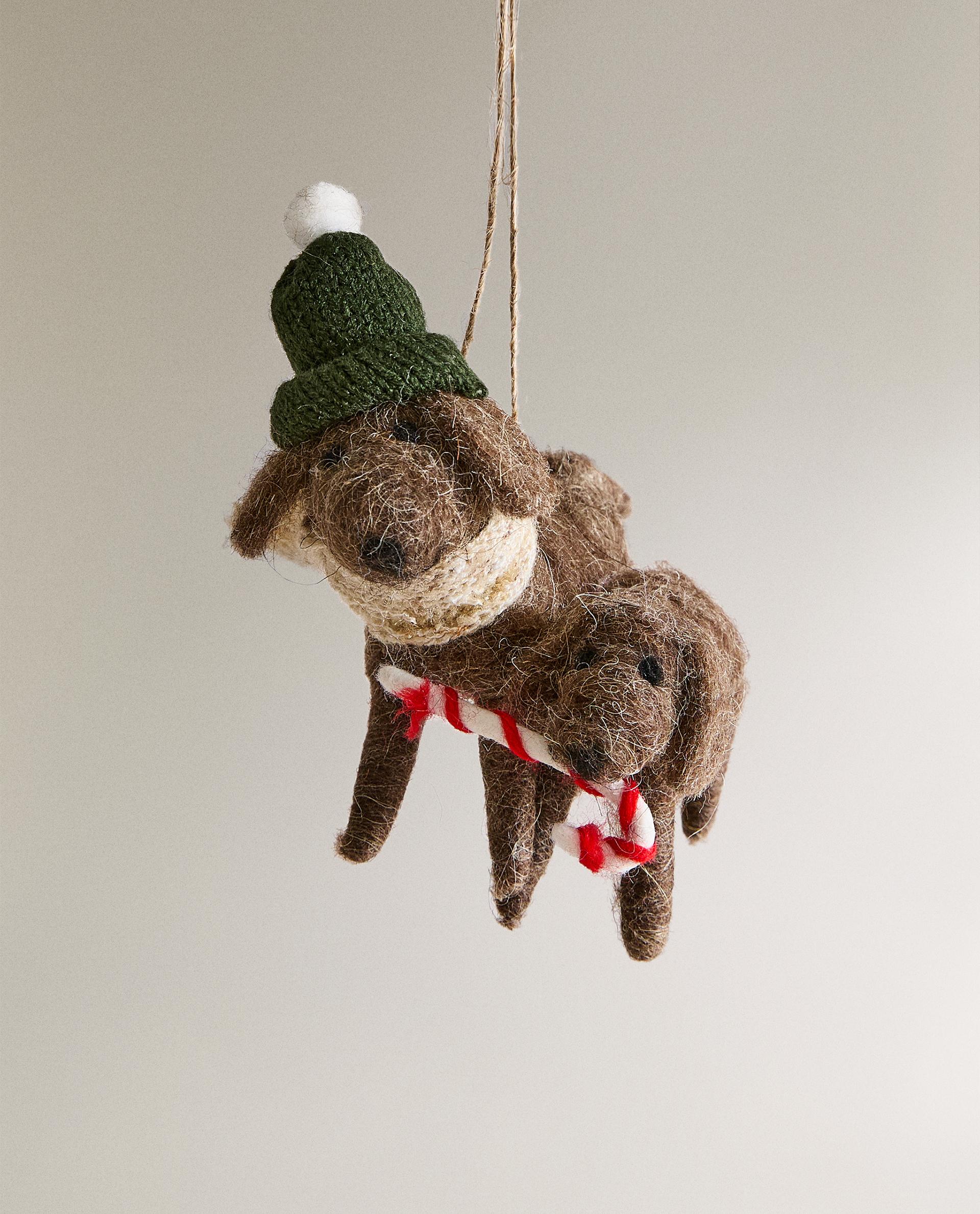 Décoration De Noël Sapin : Chien Et Basket En Forme De Déco Originale