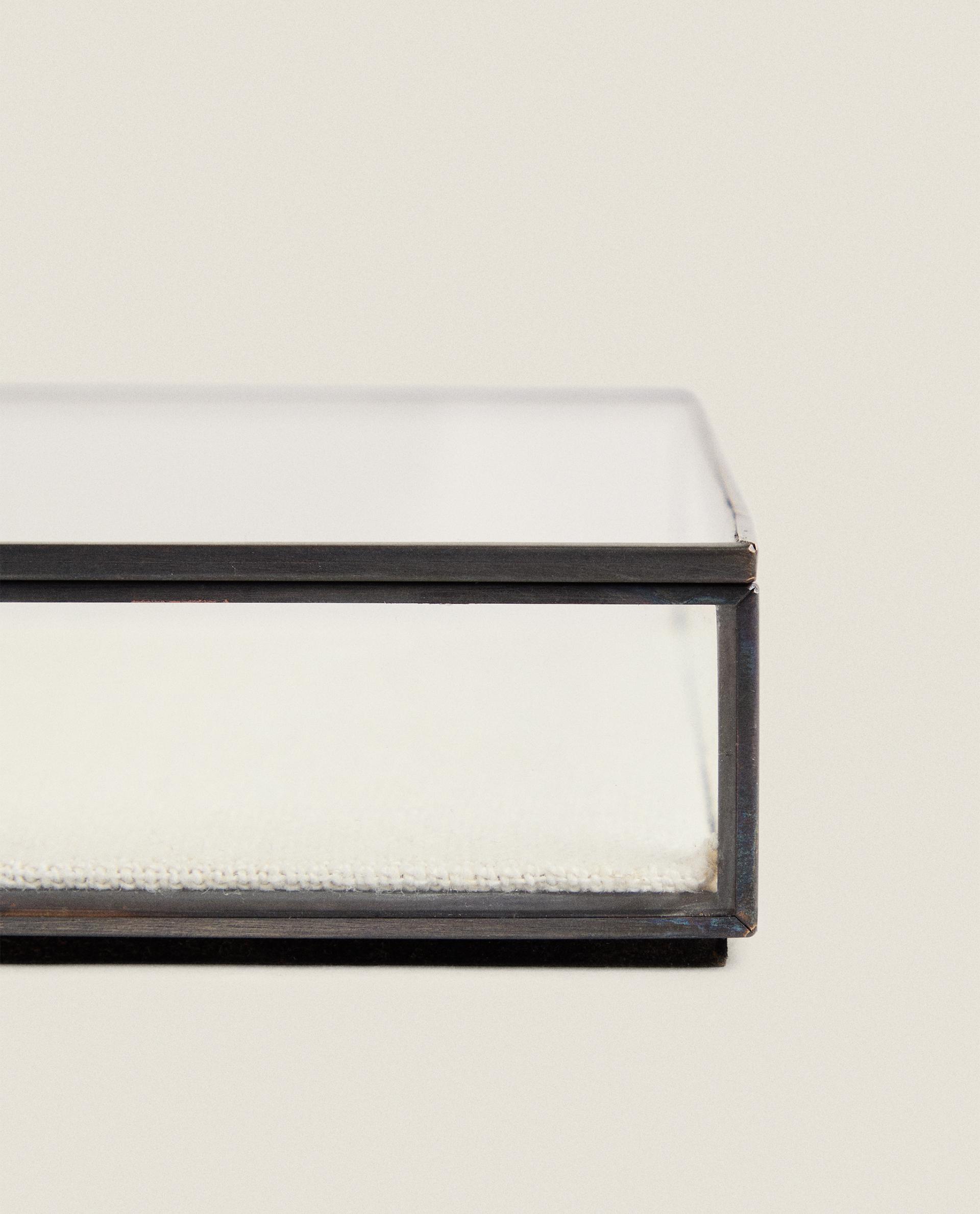 JEWELLERY BOX WITH BLACK METAL BORDER product thumbnail 19