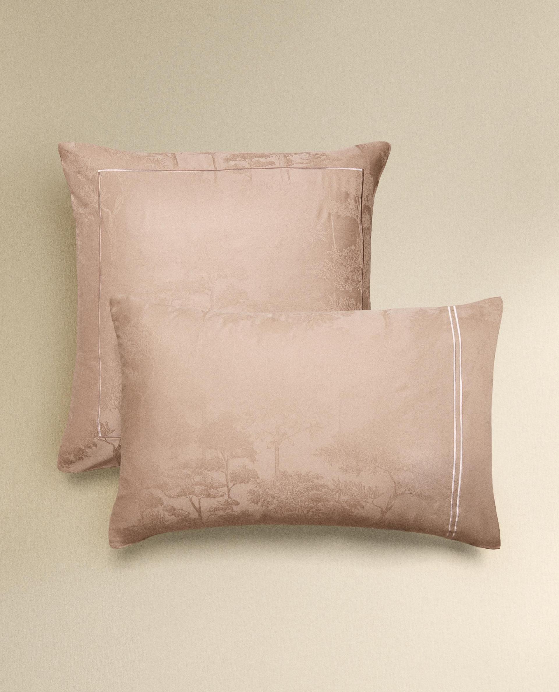 SATEEN JACQUARD PILLOWCASE SATEEN JACQUARD PILLOWCASE