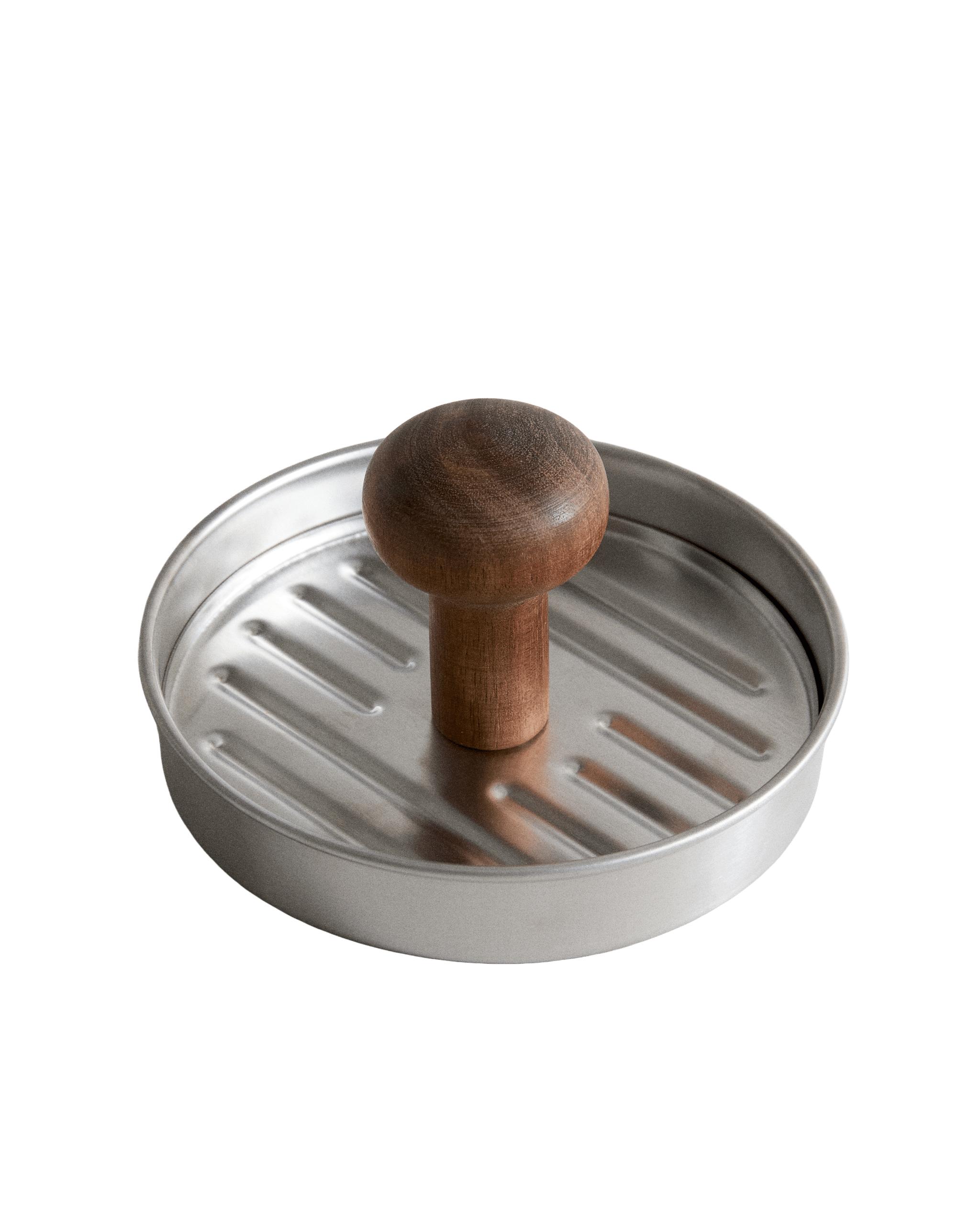 STEEL AND WOOD HAMBURGER MOULD product thumbnail 5