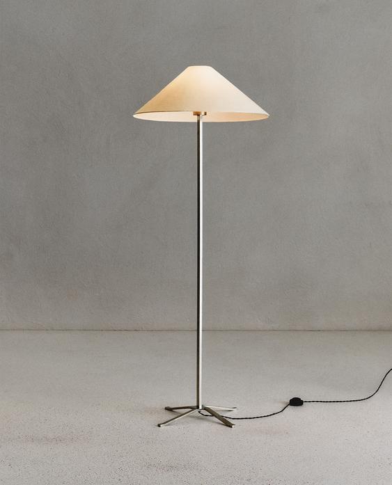 Elegant LAMP 03 Golvlampa i Borstad Stål