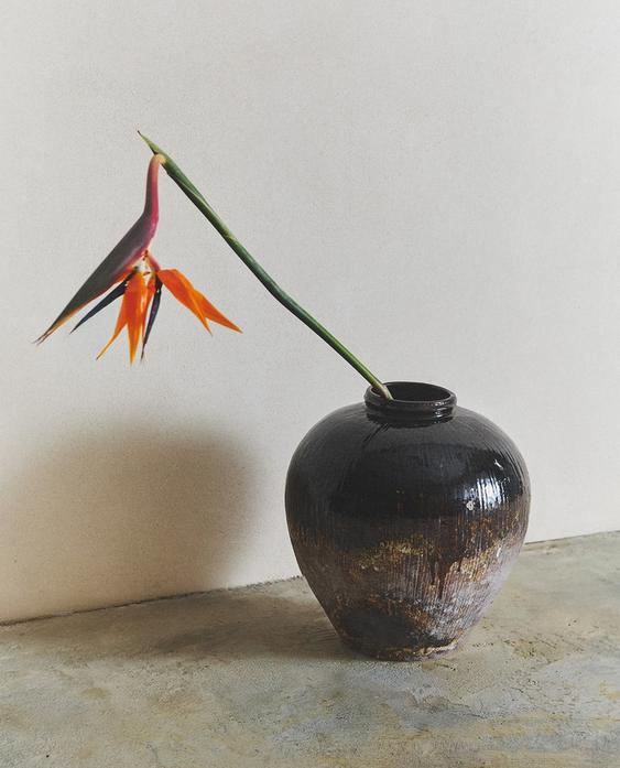 GRAND VASE EN GRÈS À RAYURES