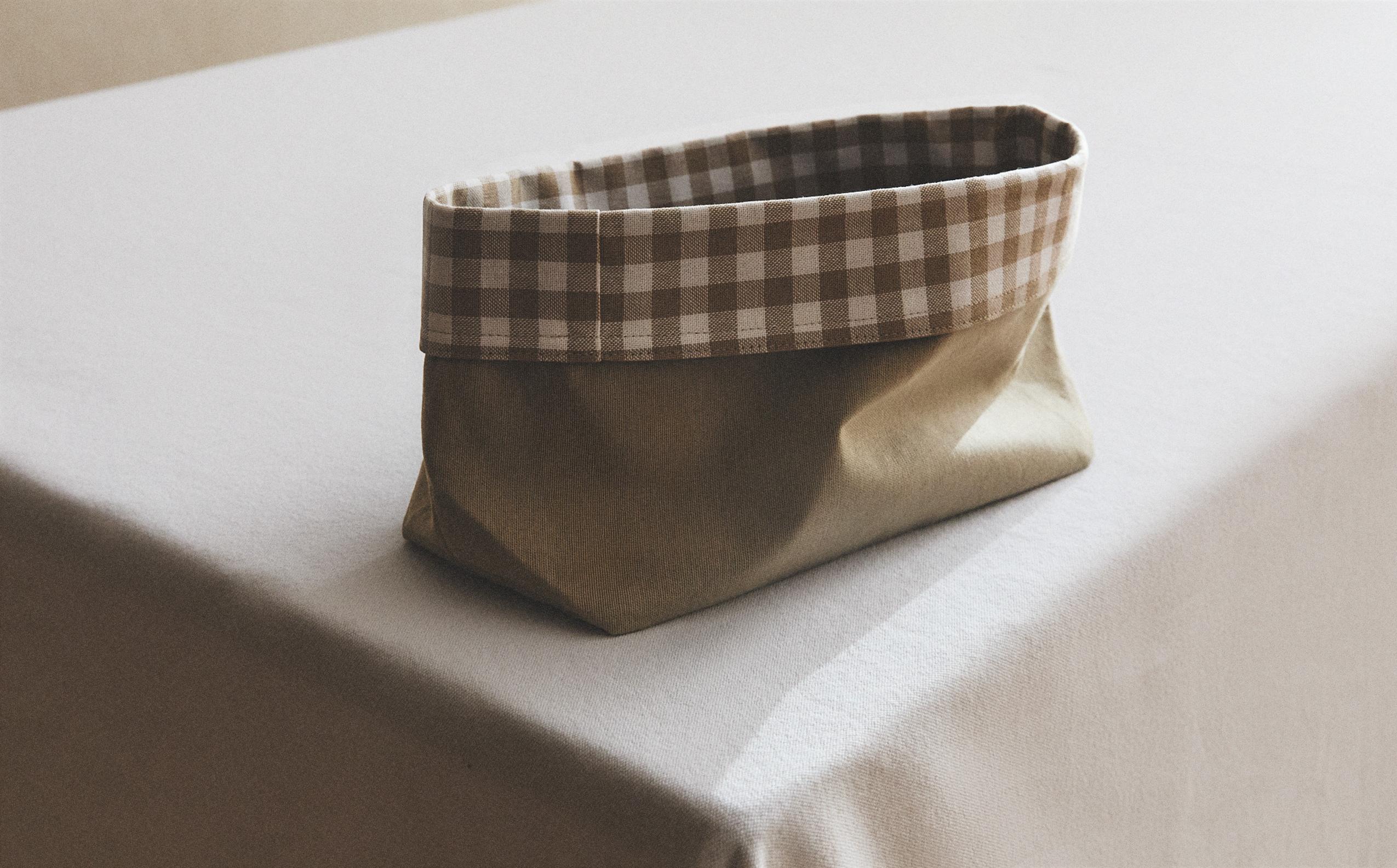 ブレッドバスケット p_25704-01-01-1d01b35054.jpg