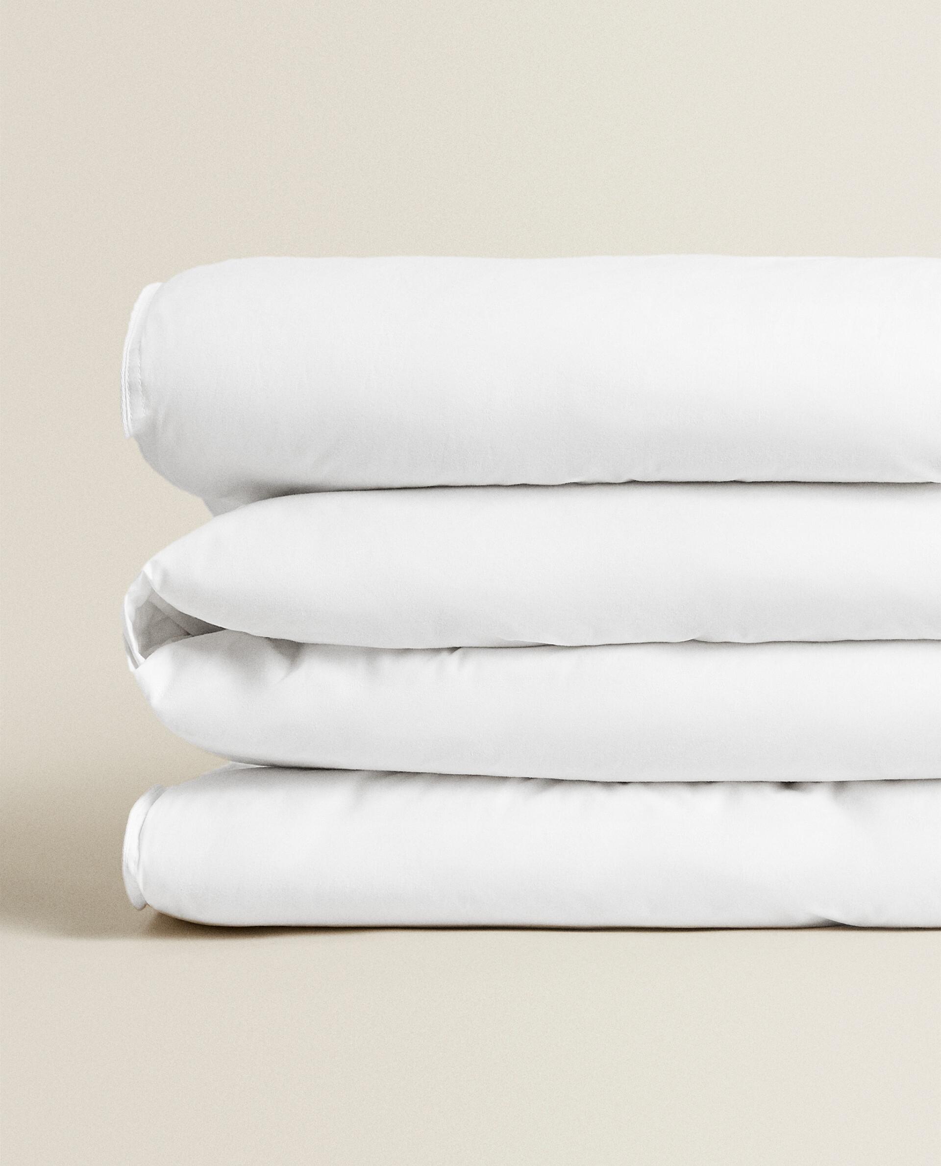 多彩な素材とサイズの羽毛布団 | Zara Home 日本/Japan