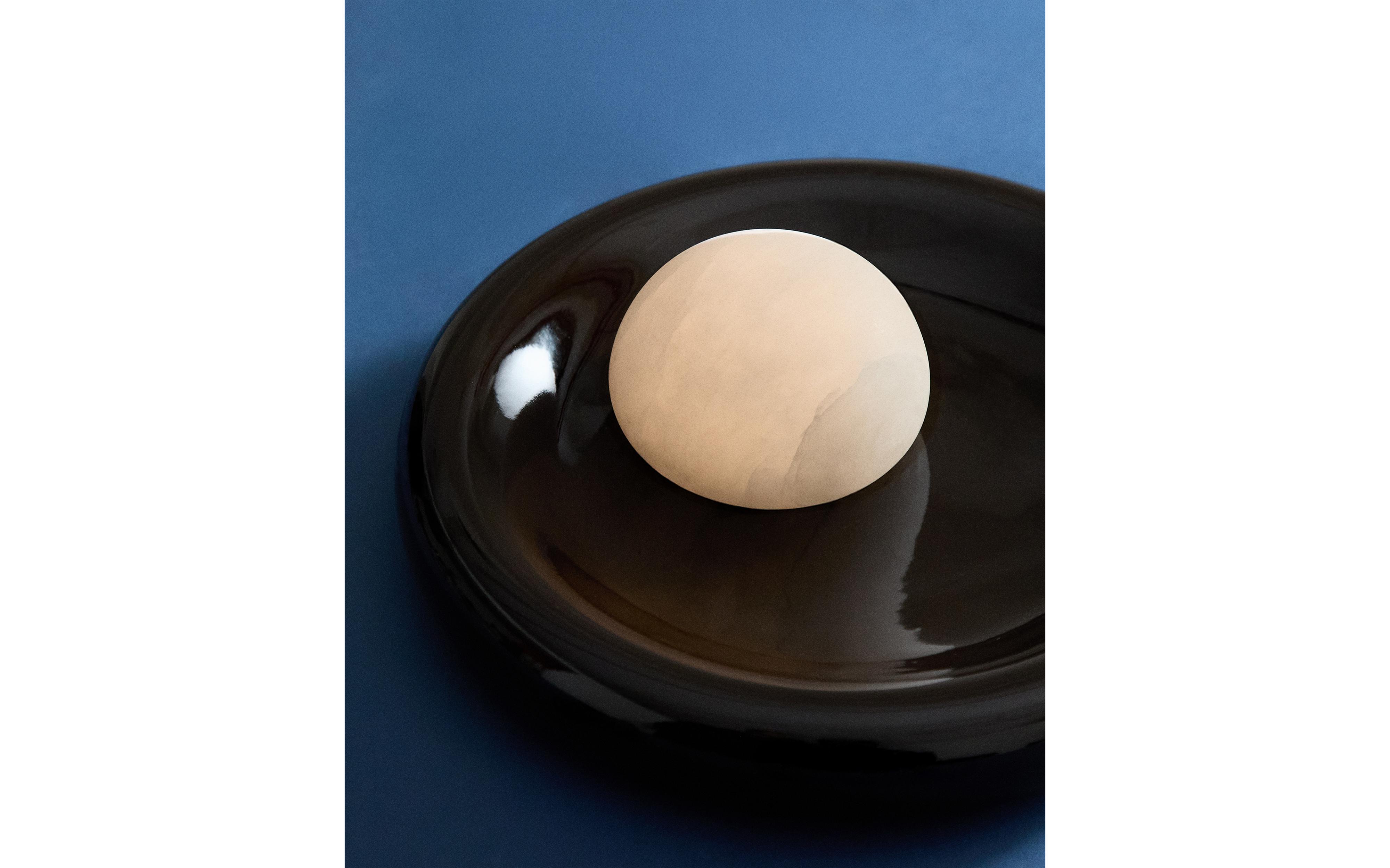 ROUND ALABASTER TABLE LAMP product thumbnail 11
