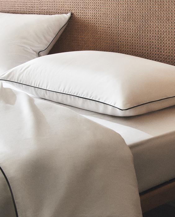 BETTBEZUG AUS SATIN MIT BIESE BETTBEZUG AUS SATIN MIT BIESE