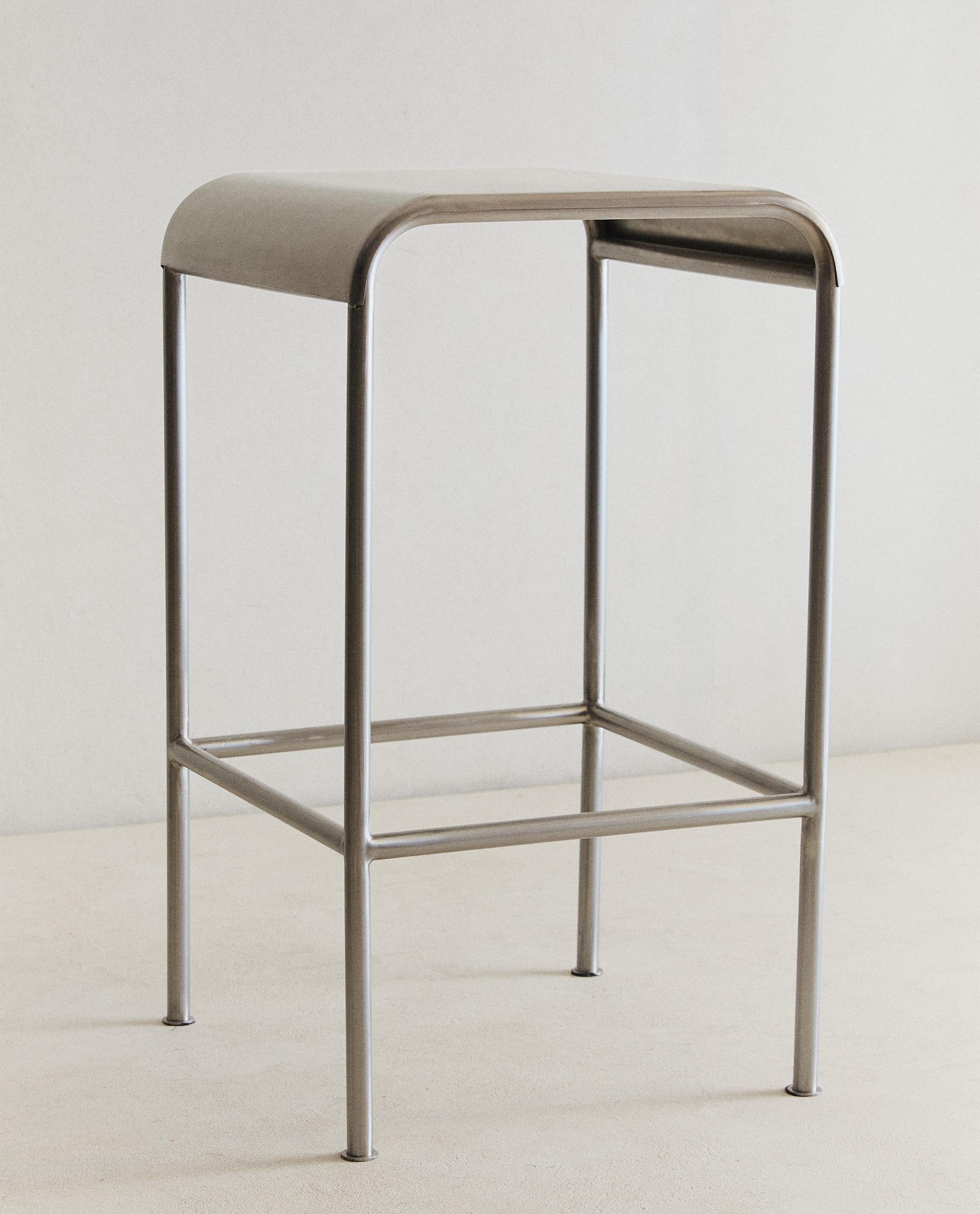 ステンレススチール製ハイスツール | Zara Home 日本/Japan