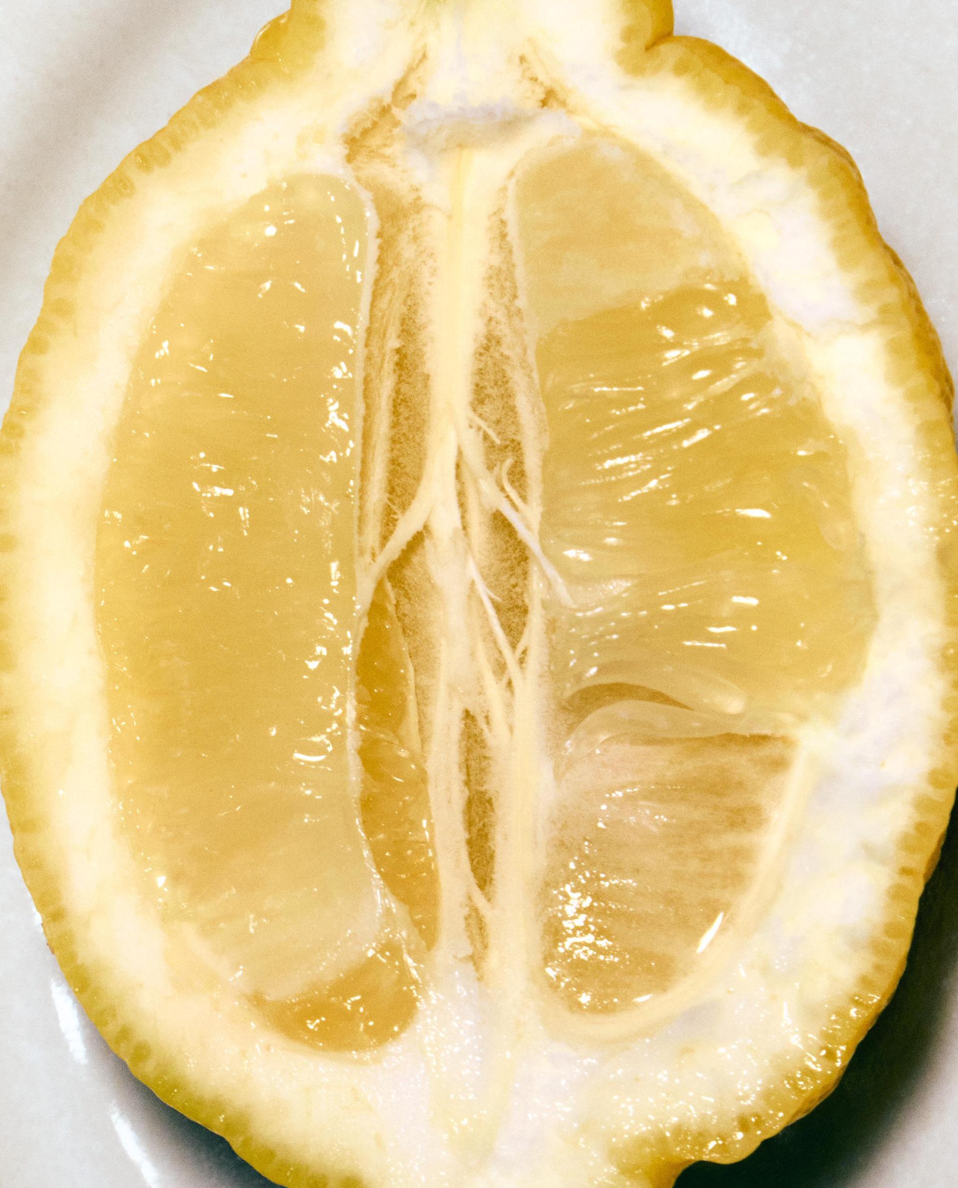 zarahome АРОМАТНИ СВЕЩИ GINGER LEMON