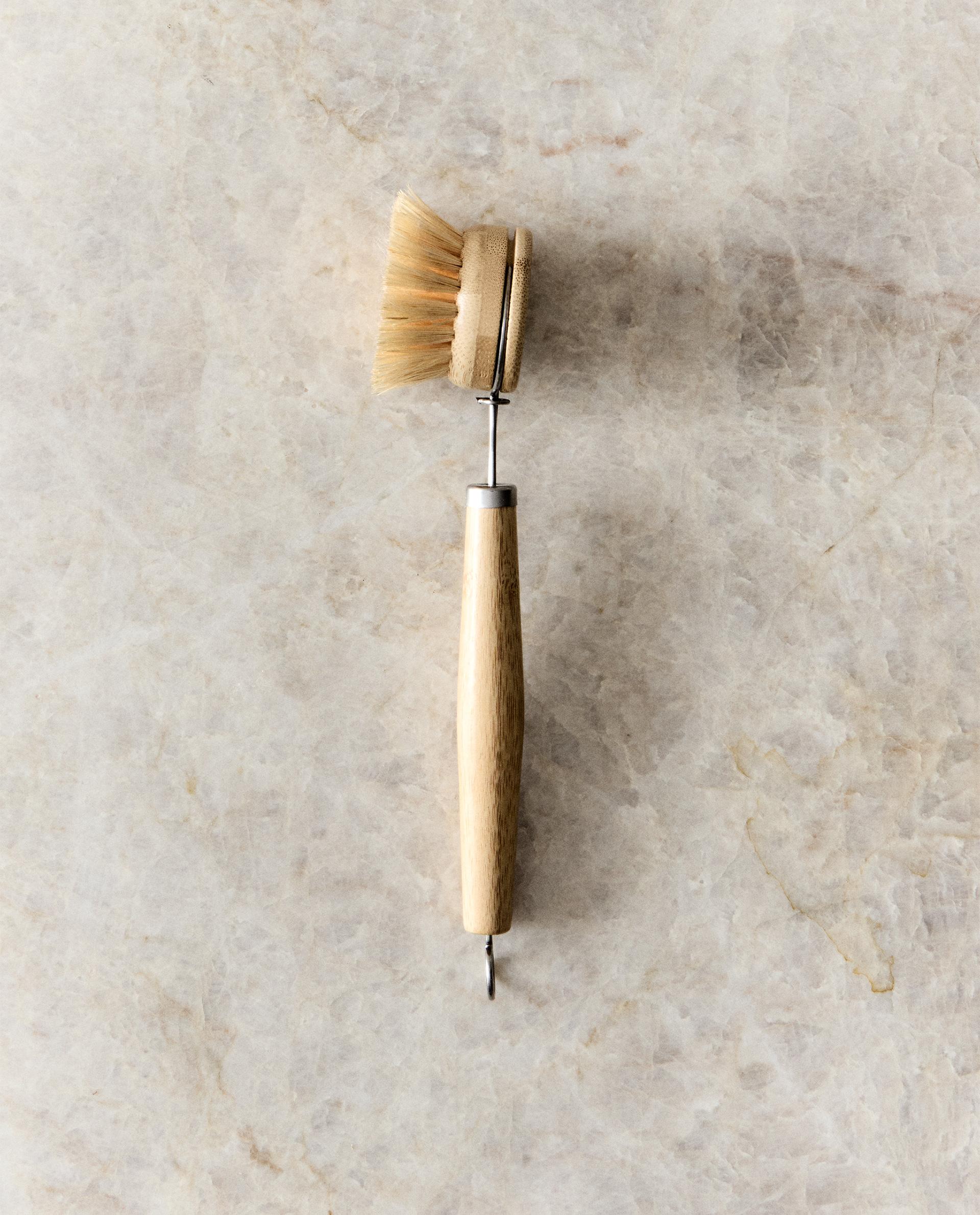 WOODEN TABLEWARE BRUSH | Zara Home United States of America