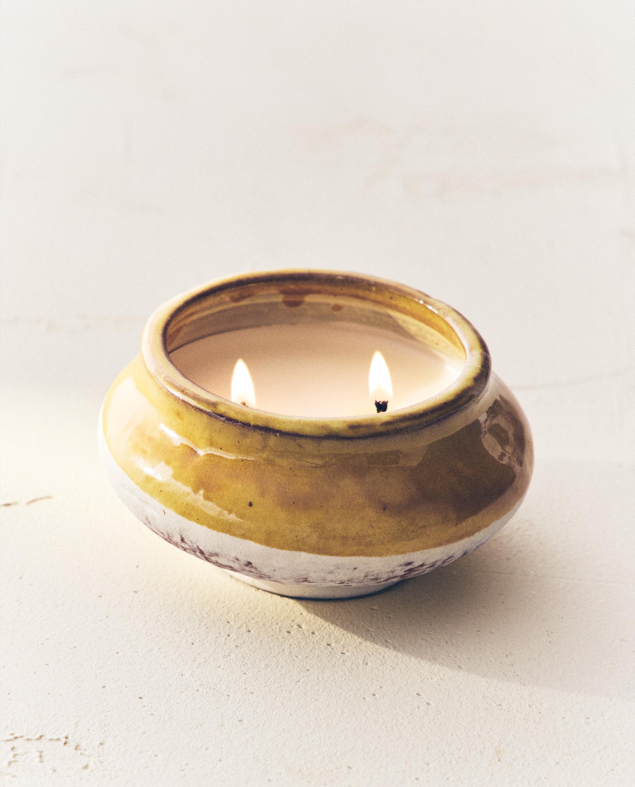 (200 G) FIG LEAF SCENTED CANDLE product thumbnail 9