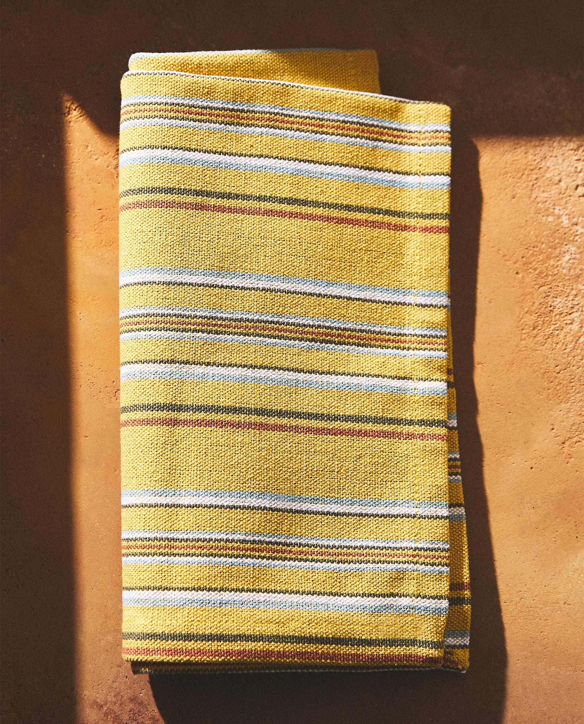 PACK OF COTTON NAPKINS WITH MULTICOLOURED STRIPES (PACK OF 4)