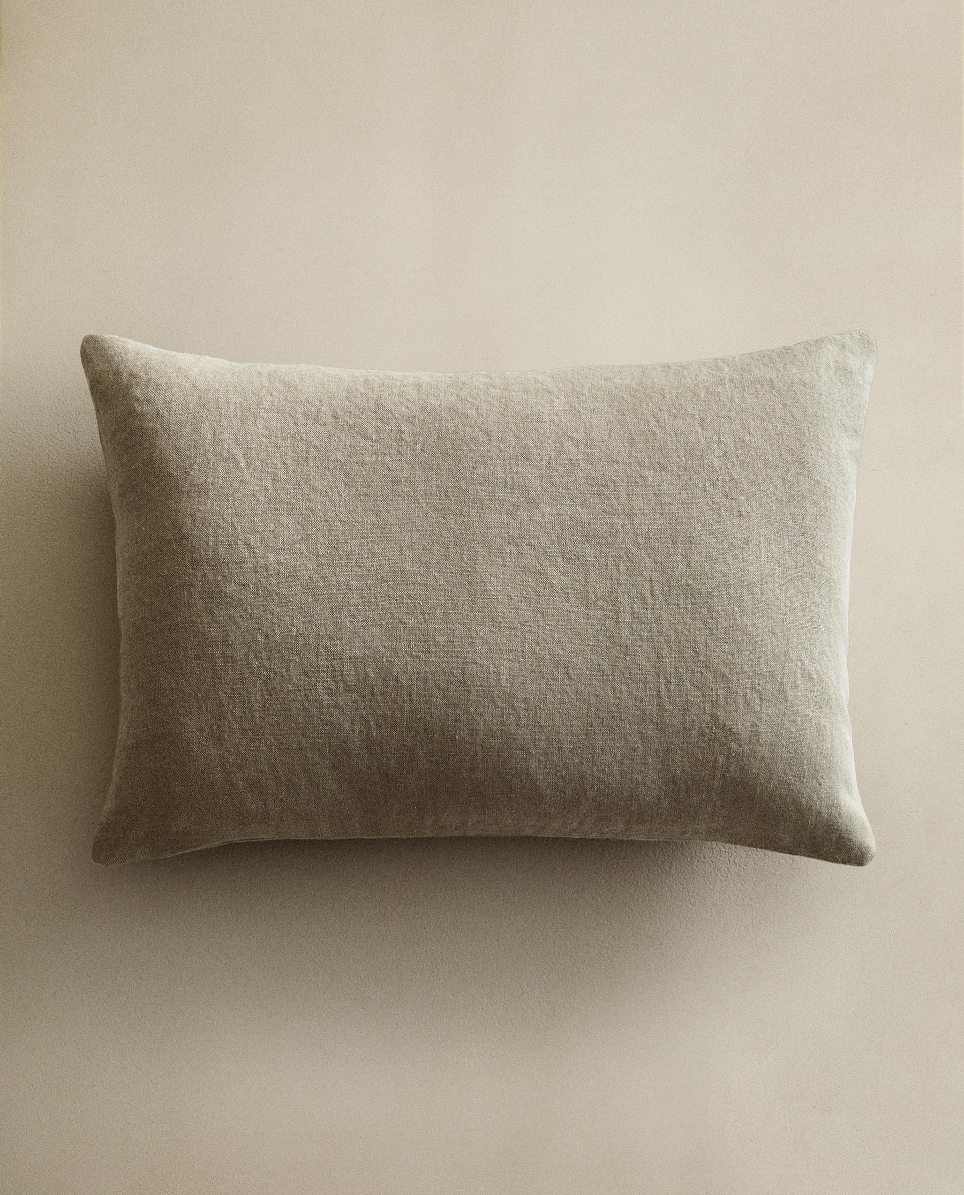 WASHED LINEN CUSHION COVER WASHED LINEN CUSHION COVER