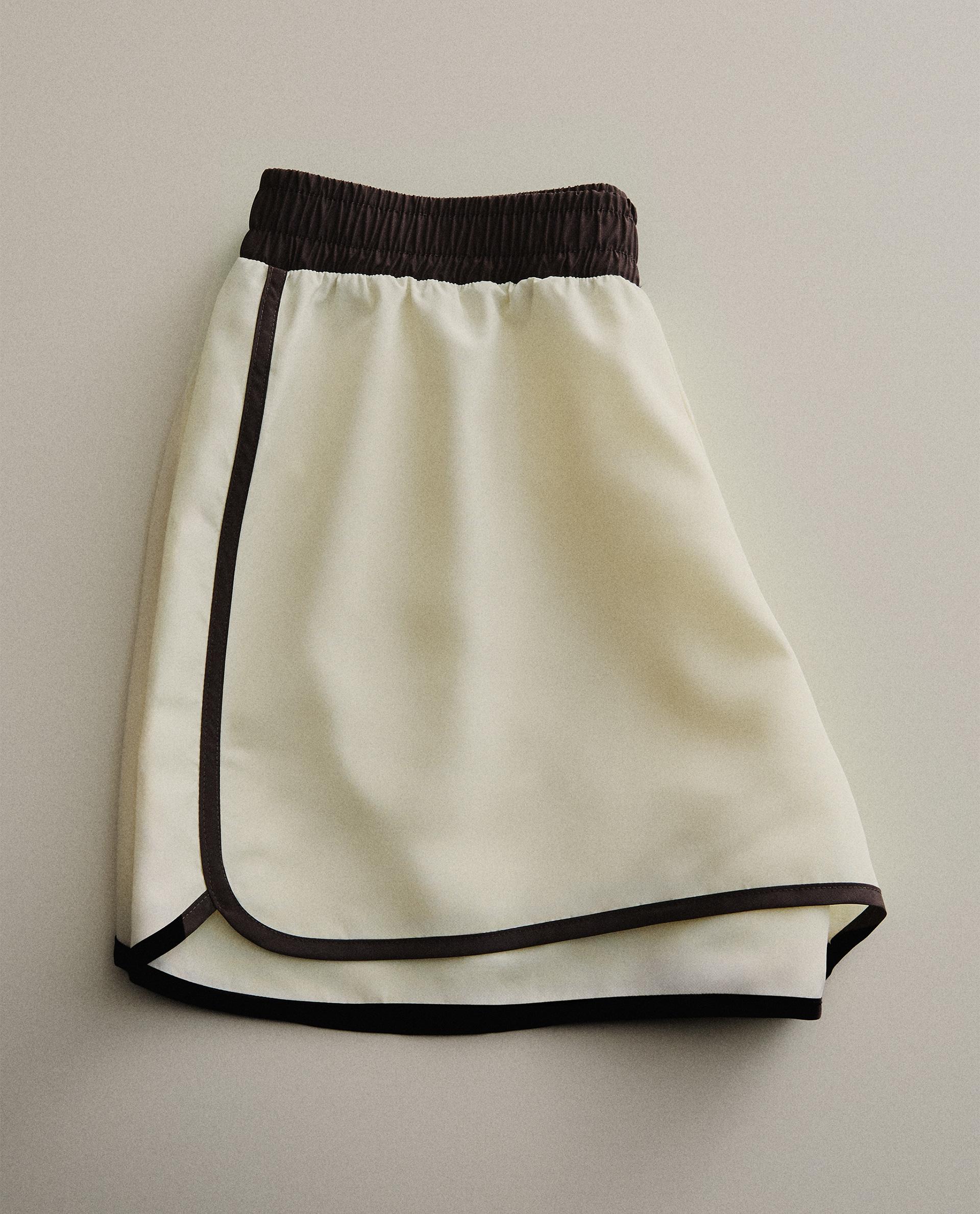 PANTALÓN CORTO DEPORTIVO PANTALÓN CORTO DEPORTIVO