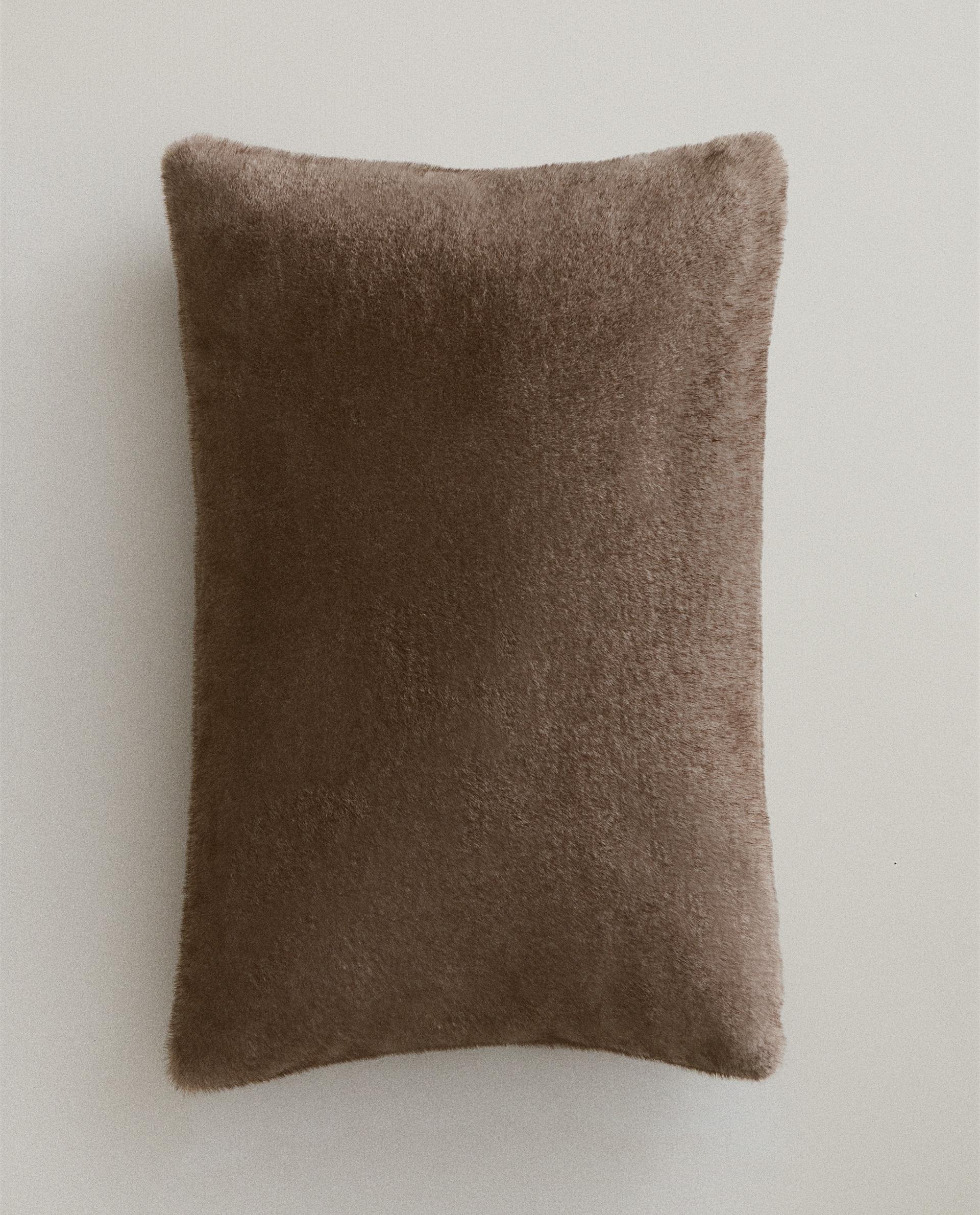 グラデーション フェイクファー クッションカバー | Zara Home 日本/Japan