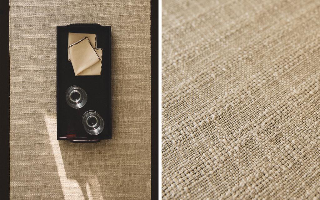 TISCHLÄUFER AUS LEINEN MIT TEXTUR TISCHLÄUFER AUS LEINEN MIT TEXTUR